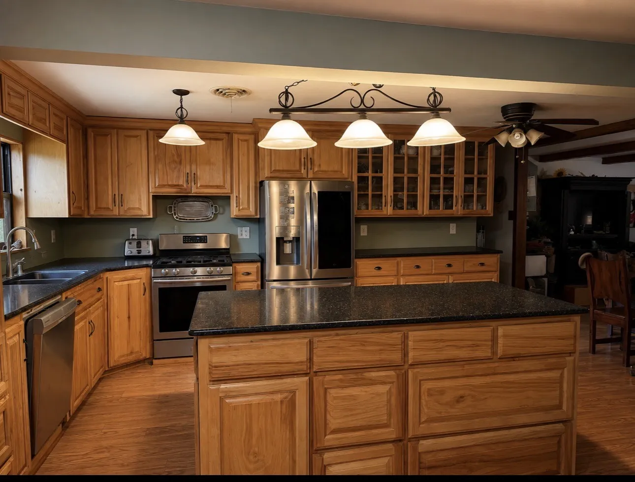 Single Family Residence For Sale in Stephens County , 2993 County Road 265, Breckenridge, Texas 76424, 3 Bedrooms, 4 Bathrooms, Garage spaces, 2,624 Sqft, built in 1966, Price $340,000, mls#21318980, Real Estate Agent in Breckenridge, Homes For Sale in Stephens county, Homes For Sale in Breckenridge, Realtor in Breckenridge Texas, Real Estate Brokerage Independent Realty Texas, Luminita Cordes Realtor