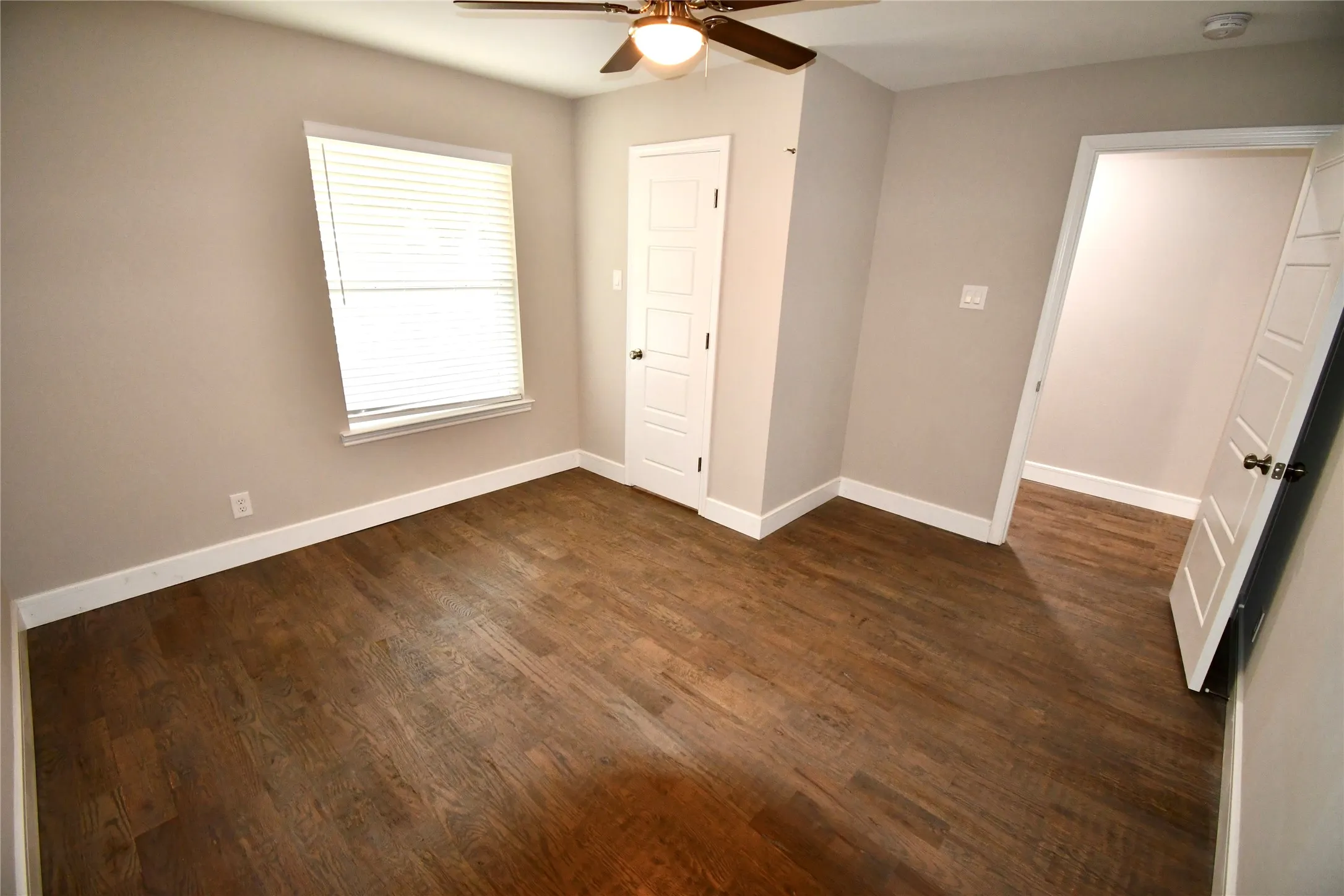 Single Family Residence For Rent in Dallas County , 1204 Jeffery Trail, Irving, Texas 75062, 4 Bedroom, 2 Bathroom, 2 Garage spaces, 1,840 Sqft, built in 2021, mls#21319309, Real Estate Agent in Irving, Homes For Rent in Dallas county, Homes For Rent in Irving, Realtor in Irving Texas, Real Estate Brokerage Independent Realty Texas, Luminita Cordes Realtor