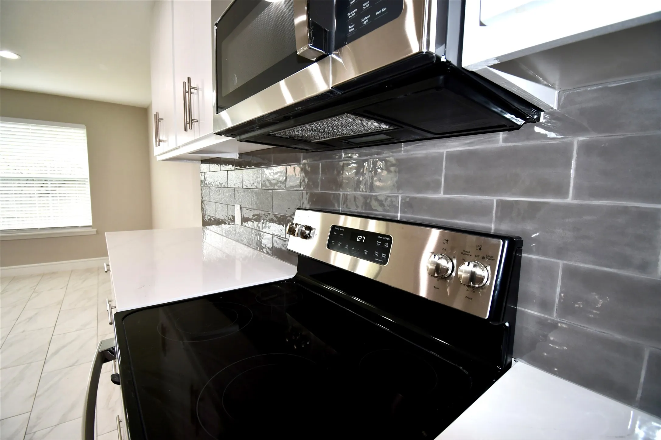 Single Family Residence For Rent in Dallas County , 1204 Jeffery Trail, Irving, Texas 75062, 4 Bedroom, 2 Bathroom, 2 Garage spaces, 1,840 Sqft, built in 2021, mls#21319309, Real Estate Agent in Irving, Homes For Rent in Dallas county, Homes For Rent in Irving, Realtor in Irving Texas, Real Estate Brokerage Independent Realty Texas, Luminita Cordes Realtor