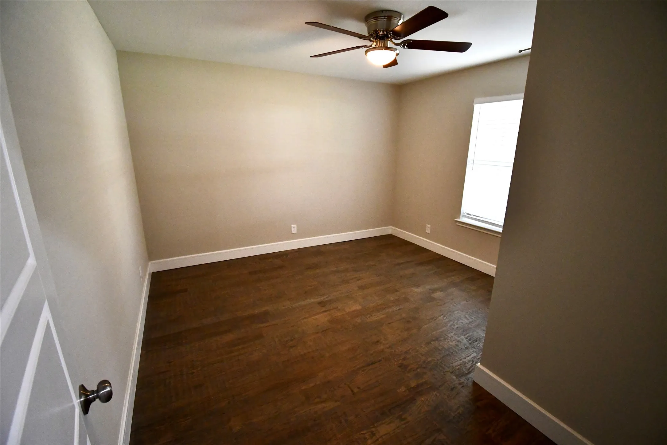 Single Family Residence For Rent in Dallas County , 1204 Jeffery Trail, Irving, Texas 75062, 4 Bedroom, 2 Bathroom, 2 Garage spaces, 1,840 Sqft, built in 2021, mls#21319309, Real Estate Agent in Irving, Homes For Rent in Dallas county, Homes For Rent in Irving, Realtor in Irving Texas, Real Estate Brokerage Independent Realty Texas, Luminita Cordes Realtor