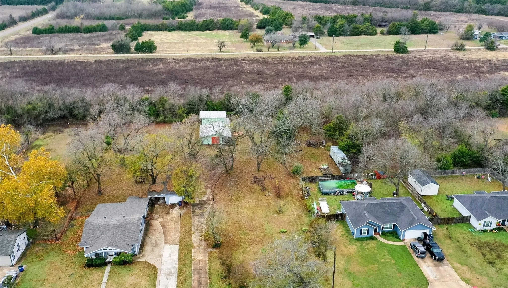 Apartment For Sale in Collin County , 1002 S Main Street, Farmersville, Texas 75442, 1 Bedroom, 1 Bathroom, Garage spaces, 746 Sqft, built in 2015, Price $325,000, mls#21319304, Real Estate Agent in Farmersville, Homes For Sale in Collin county, Homes For Sale in Farmersville, Realtor in Farmersville Texas, Real Estate Brokerage Independent Realty Texas, Luminita Cordes Realtor