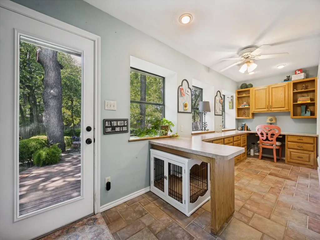 Single Family Residence For Sale in Denton County , 29 Creekmere Drive, Trophy Club, Texas 76262, 4 Bedroom, 4 Bathroom, 2 Garage spaces, 3,192 Sqft, built in 1985, mls#21317329, Real Estate Agent in Trophy Club, Homes For Sale in Denton county, Homes For Sale in Trophy Club, Realtor in Trophy Club Texas, Real Estate Brokerage Independent Realty Texas, Luminita Cordes Realtor