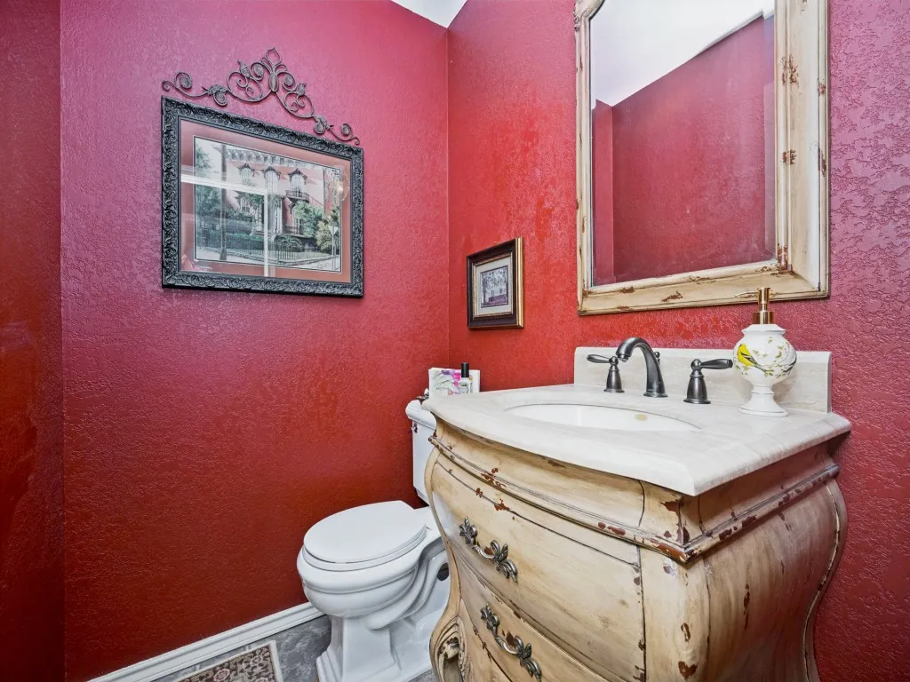 Single Family Residence For Sale in Denton County , 29 Creekmere Drive, Trophy Club, Texas 76262, 4 Bedroom, 4 Bathroom, 2 Garage spaces, 3,192 Sqft, built in 1985, mls#21317329, Real Estate Agent in Trophy Club, Homes For Sale in Denton county, Homes For Sale in Trophy Club, Realtor in Trophy Club Texas, Real Estate Brokerage Independent Realty Texas, Luminita Cordes Realtor