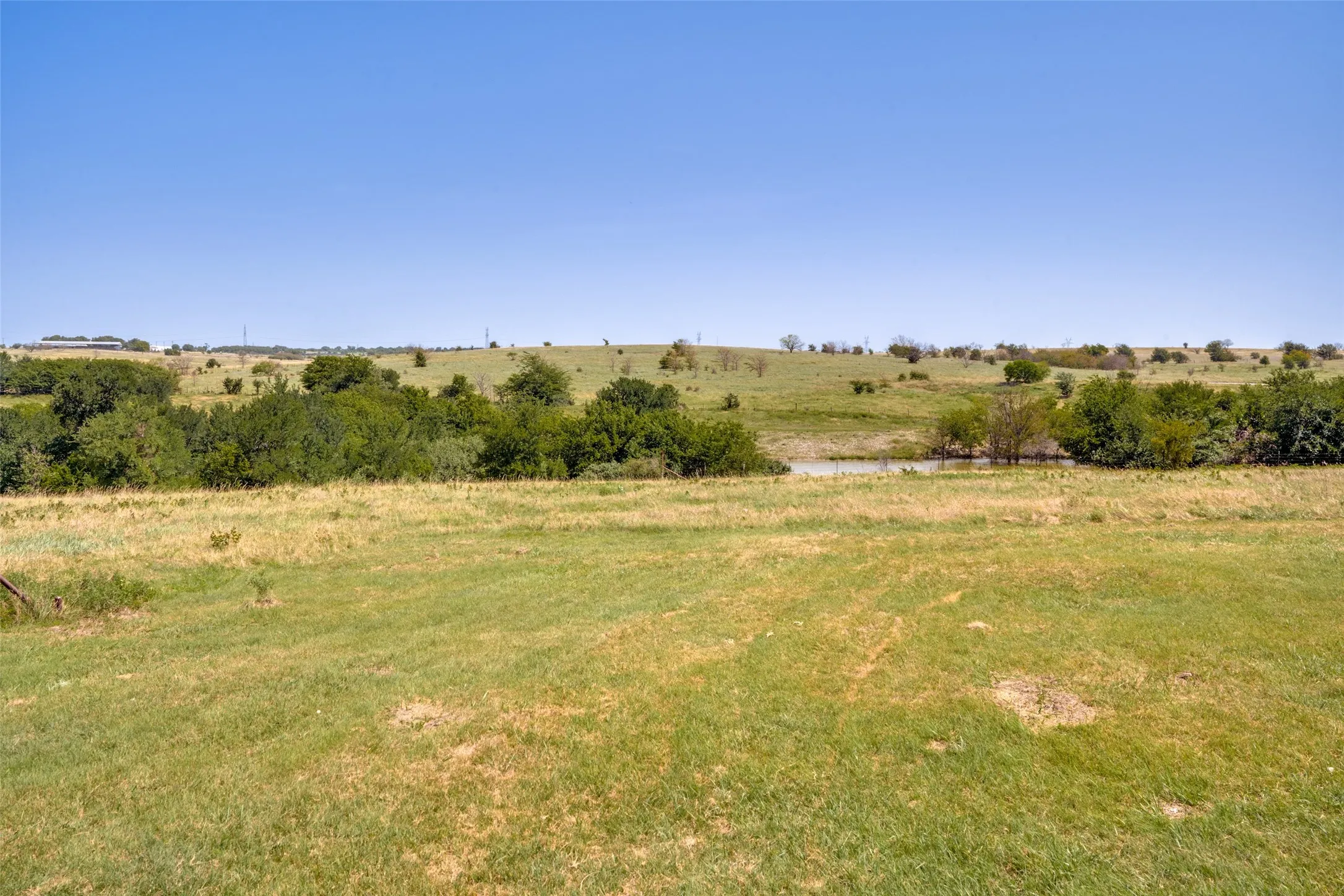 Farm For Sale in Wise County , 243 Rock Court, Decatur, Texas 76234, 3 Bedroom, 3 Bathroom, Garage spaces, 2,868 Sqft, built in 2004, mls#21319244, Real Estate Agent in Decatur, Homes For Sale in Wise county, Homes For Sale in Decatur, Realtor in Decatur Texas, Real Estate Brokerage Independent Realty Texas, Luminita Cordes Realtor