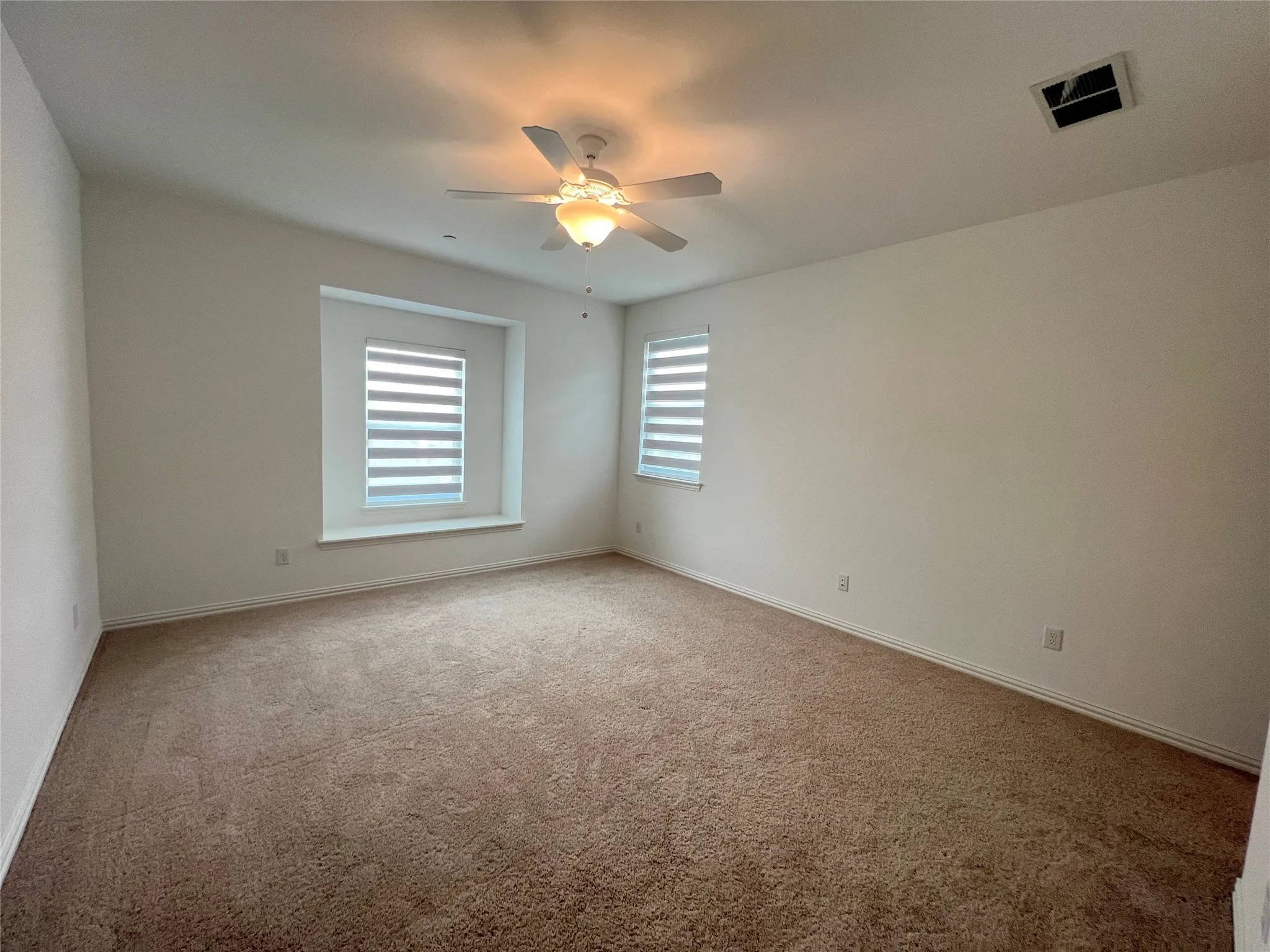 Townhouse For Rent in Dallas County , 6234 Baritone Court, Sachse, Texas 75048, 3 Bedrooms, 3 Bathrooms, 2 Garage spaces, 1,950 Sqft, built in 2023, Price $2,799, mls#21319326, Real Estate Agent in Sachse, Homes For Rent in Dallas county, Homes For Rent in Sachse, Realtor in Sachse Texas, Real Estate Brokerage Independent Realty Texas, Luminita Cordes Realtor