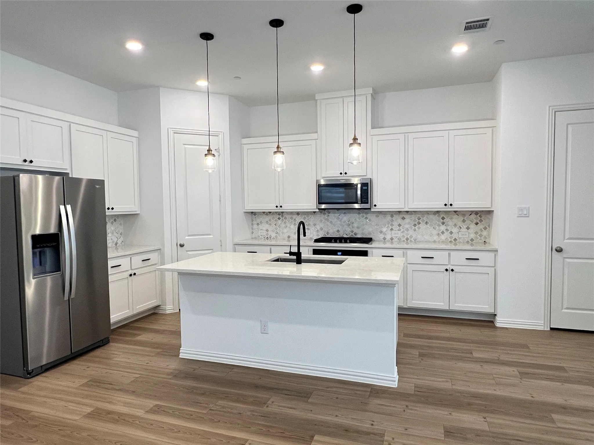 Townhouse For Rent in Dallas County , 6234 Baritone Court, Sachse, Texas 75048, 3 Bedrooms, 3 Bathrooms, 2 Garage spaces, 1,950 Sqft, built in 2023, Price $2,799, mls#21319326, Real Estate Agent in Sachse, Homes For Rent in Dallas county, Homes For Rent in Sachse, Realtor in Sachse Texas, Real Estate Brokerage Independent Realty Texas, Luminita Cordes Realtor
