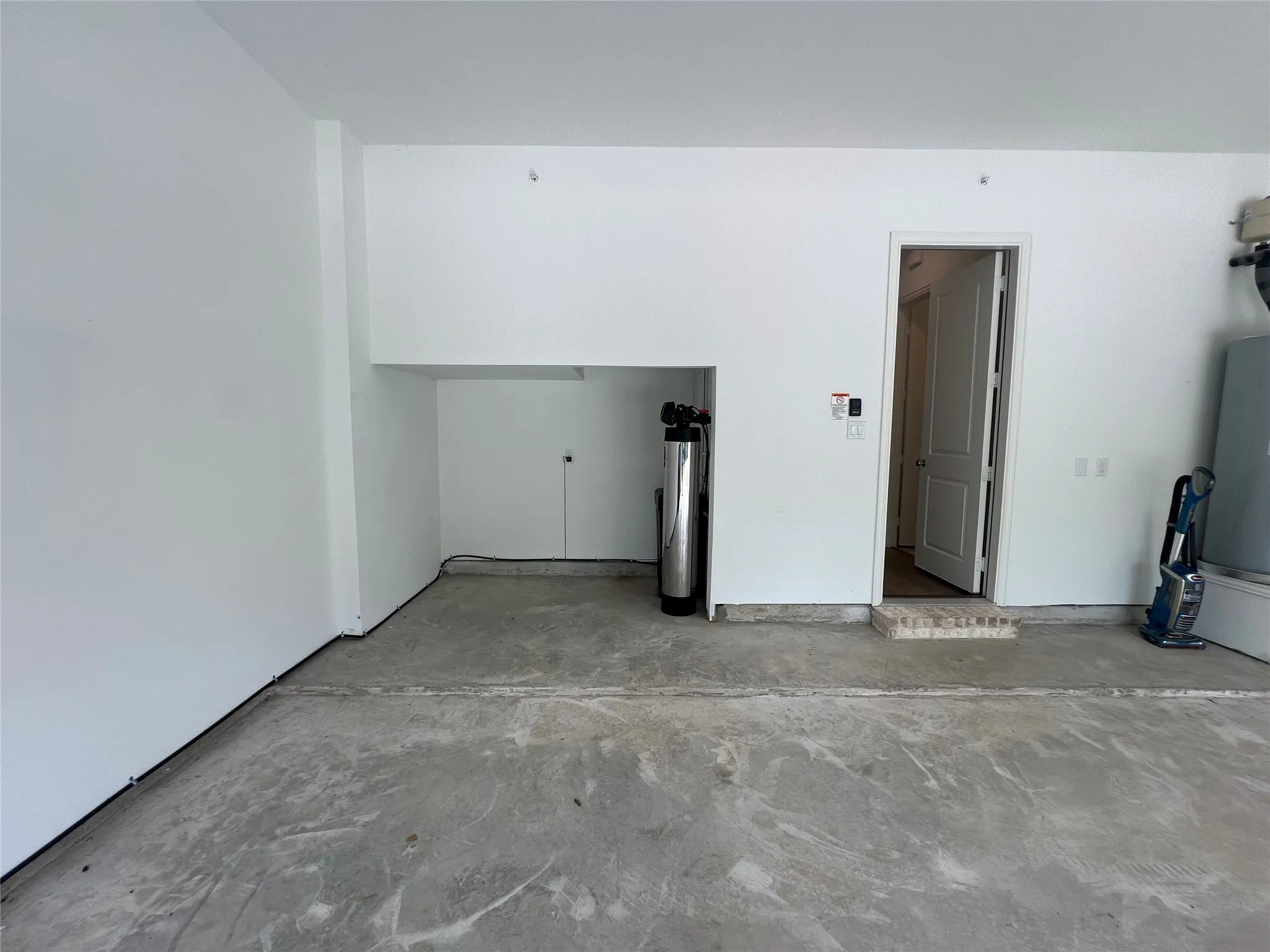 Townhouse For Rent in Dallas County , 6234 Baritone Court, Sachse, Texas 75048, 3 Bedrooms, 3 Bathrooms, 2 Garage spaces, 1,950 Sqft, built in 2023, Price $2,799, mls#21319326, Real Estate Agent in Sachse, Homes For Rent in Dallas county, Homes For Rent in Sachse, Realtor in Sachse Texas, Real Estate Brokerage Independent Realty Texas, Luminita Cordes Realtor