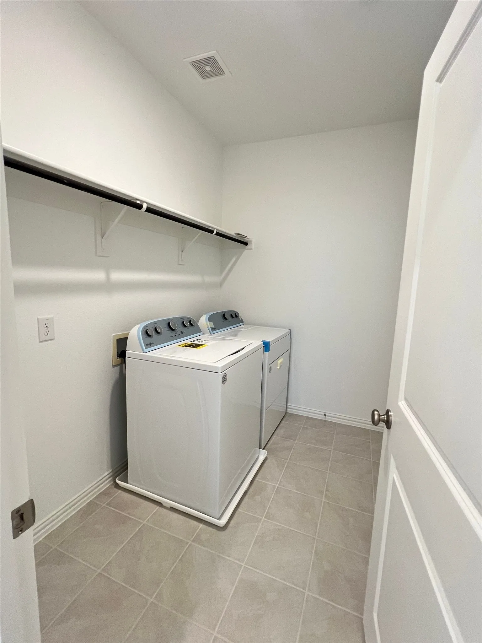 Townhouse For Rent in Dallas County , 6234 Baritone Court, Sachse, Texas 75048, 3 Bedrooms, 3 Bathrooms, 2 Garage spaces, 1,950 Sqft, built in 2023, Price $2,799, mls#21319326, Real Estate Agent in Sachse, Homes For Rent in Dallas county, Homes For Rent in Sachse, Realtor in Sachse Texas, Real Estate Brokerage Independent Realty Texas, Luminita Cordes Realtor