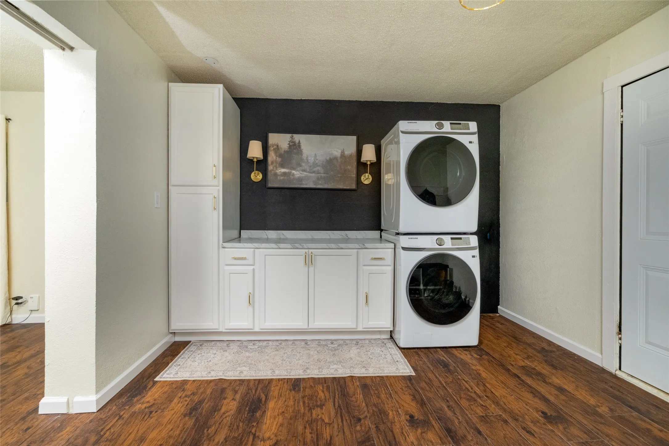 Laundry and Mud Room