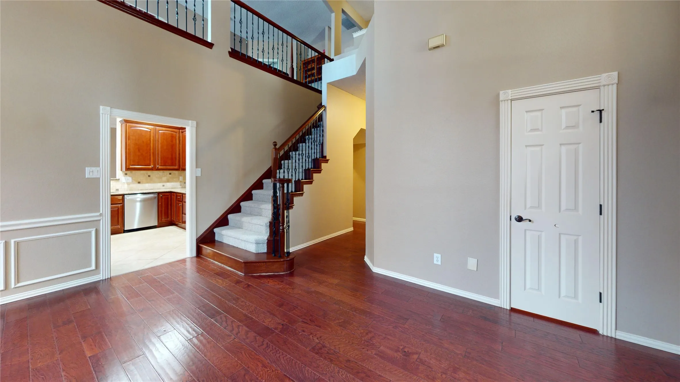 Single Family Residence For Rent in Collin County , 5205 Promise Land Drive, Frisco, Texas 75035, 4 Bedroom, 4 Bathroom, 2 Garage spaces, 3,028 Sqft, built in 1992, mls#21319340, Real Estate Agent in Frisco, Homes For Rent in Collin county, Homes For Rent in Frisco, Realtor in Frisco Texas, Real Estate Brokerage Independent Realty Texas, Luminita Cordes Realtor