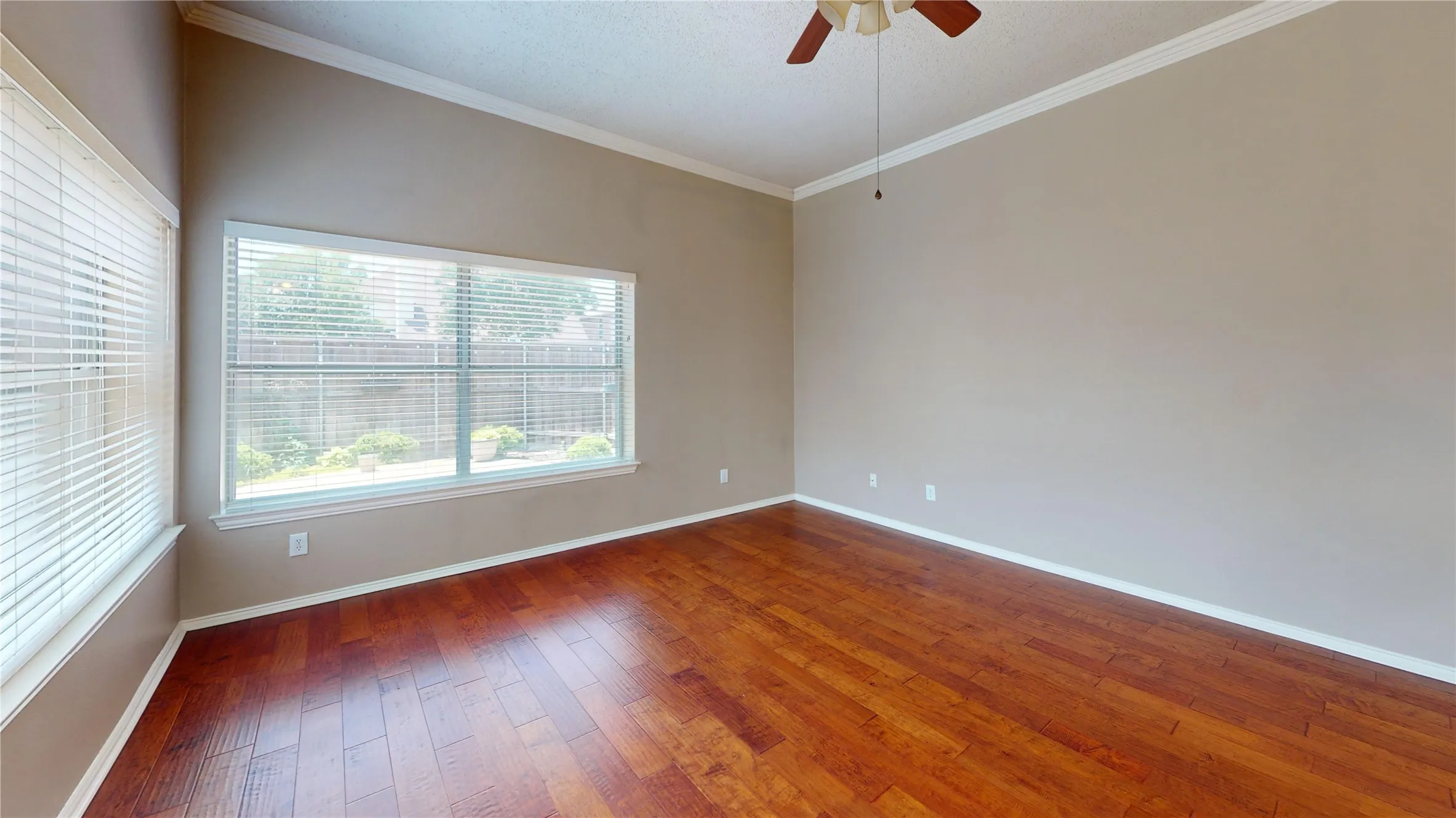 Single Family Residence For Rent in Collin County , 5205 Promise Land Drive, Frisco, Texas 75035, 4 Bedroom, 4 Bathroom, 2 Garage spaces, 3,028 Sqft, built in 1992, mls#21319340, Real Estate Agent in Frisco, Homes For Rent in Collin county, Homes For Rent in Frisco, Realtor in Frisco Texas, Real Estate Brokerage Independent Realty Texas, Luminita Cordes Realtor