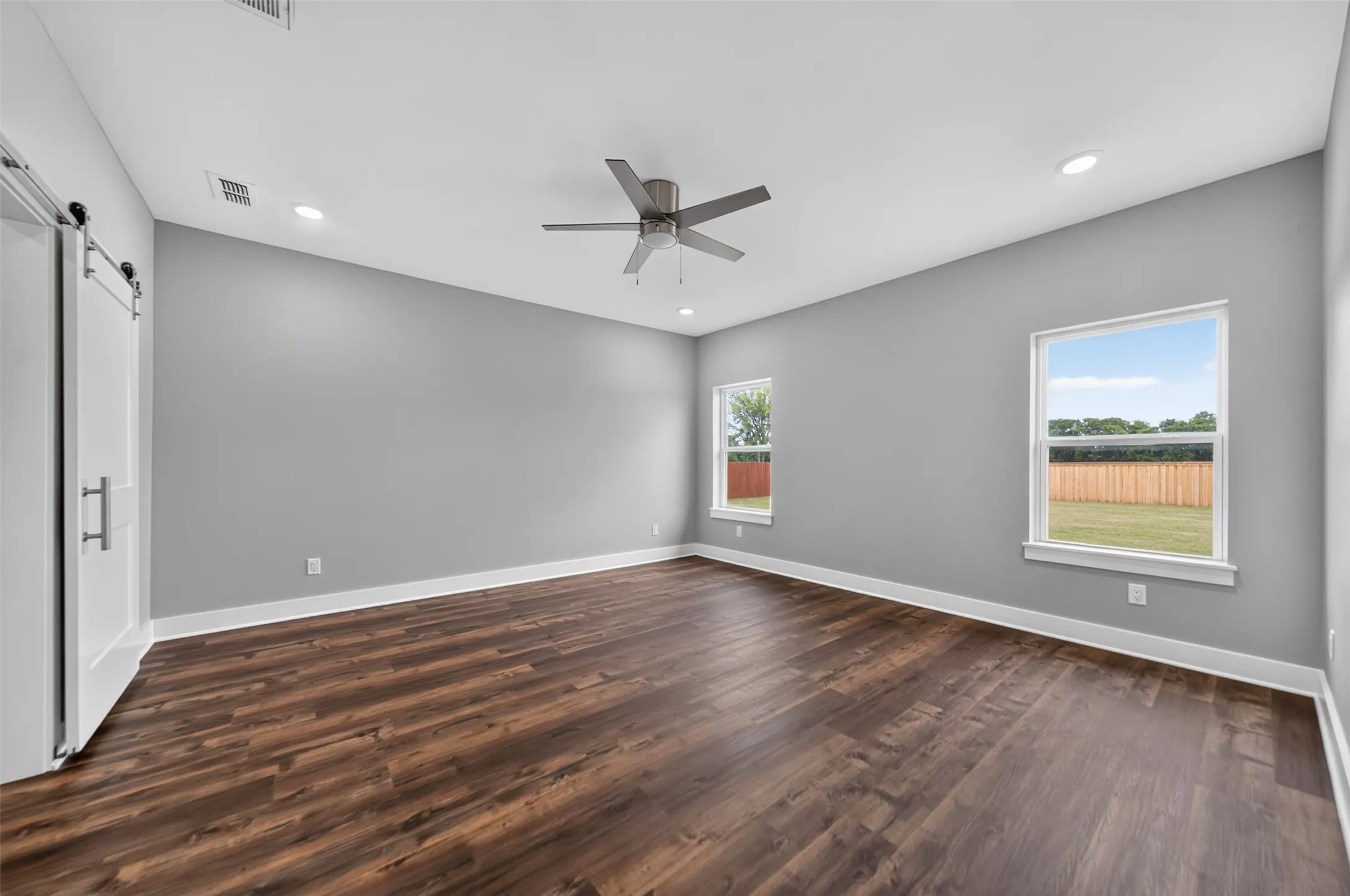 Single Family Residence For Sale in Wood County , 391 County Road 1610, Alba, Texas 75410, 3 Bedroom, 3 Bathroom, 2 Garage spaces, 1,914 Sqft, built in 2023, mls#21319341, Real Estate Agent in Alba, Homes For Sale in Wood county, Homes For Sale in Alba, Realtor in Alba Texas, Real Estate Brokerage Independent Realty Texas, Luminita Cordes Realtor