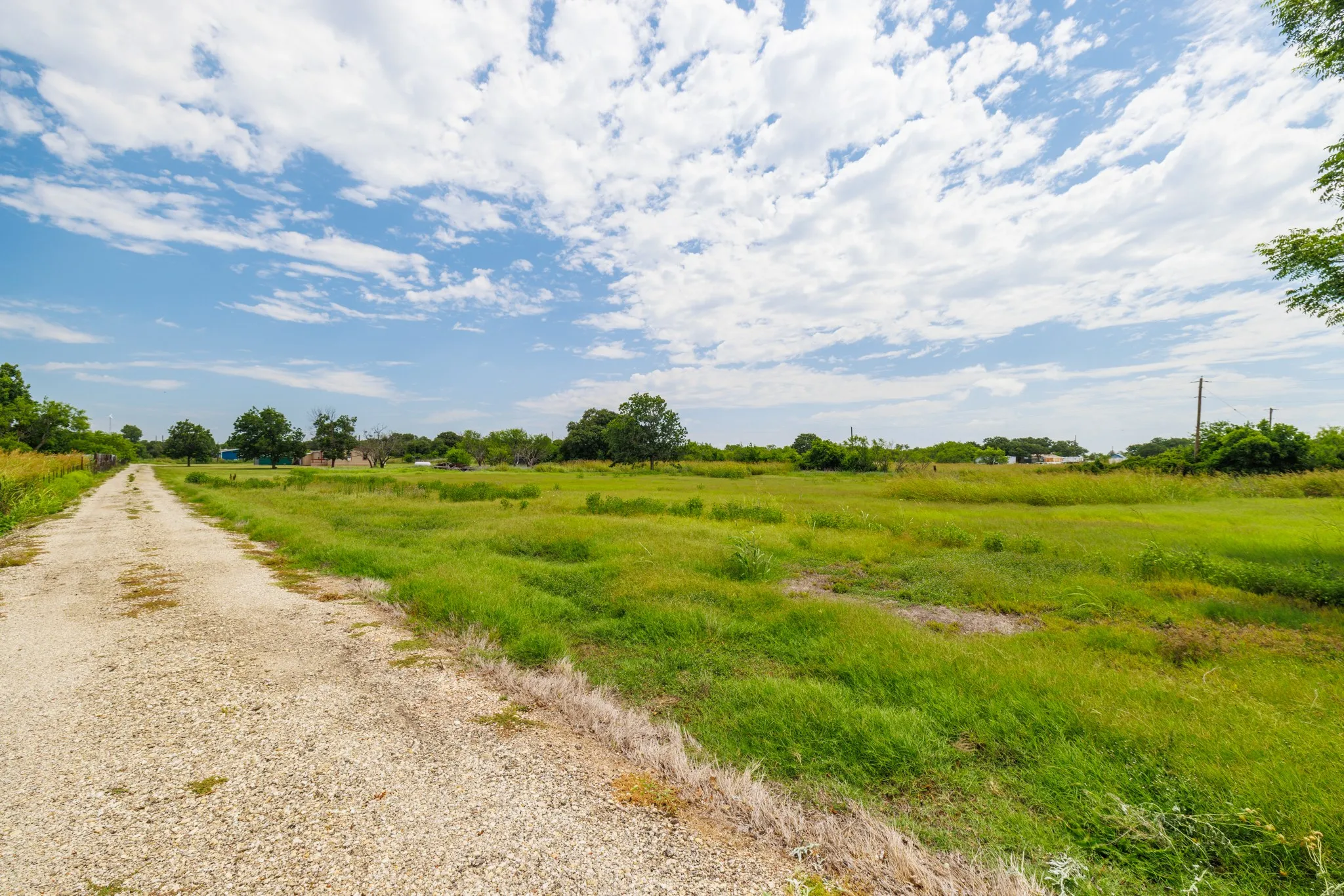 Mobile Home For Sale in Callahan County , 8470 County Road 254, Clyde, Texas 79510, 3 Bedroom, 2 Bathroom, Garage spaces, 1,512 Sqft, built in 1998, mls#21316141, Real Estate Agent in Clyde, Homes For Sale in Callahan county, Homes For Sale in Clyde, Realtor in Clyde Texas, Real Estate Brokerage Independent Realty Texas, Luminita Cordes Realtor