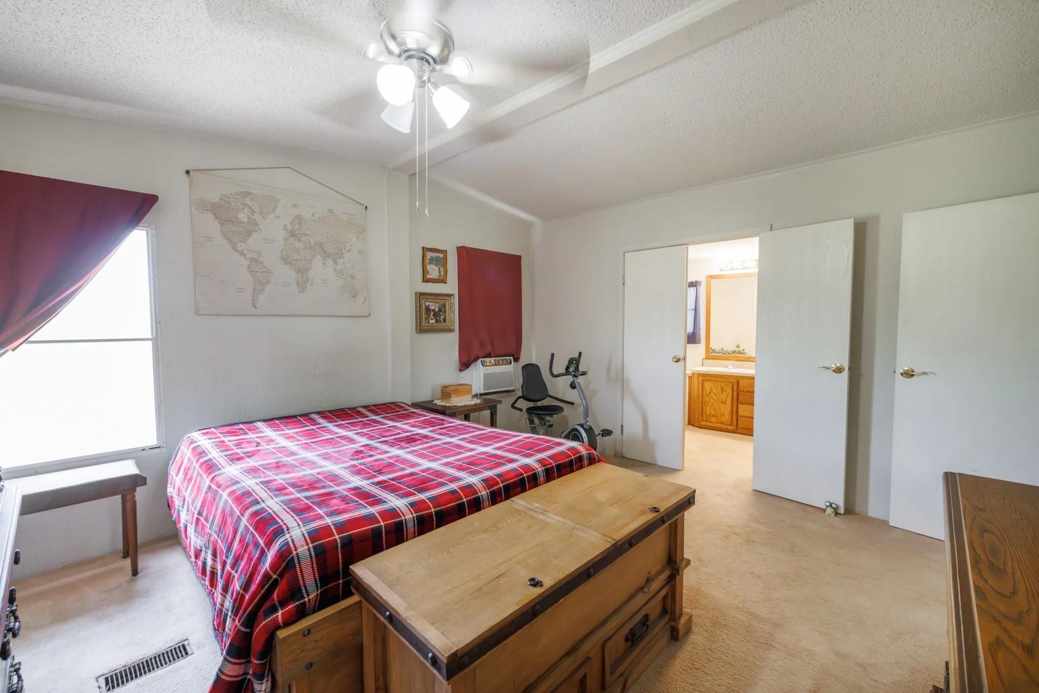 Mobile Home For Sale in Callahan County , 8470 County Road 254, Clyde, Texas 79510, 3 Bedroom, 2 Bathroom, Garage spaces, 1,512 Sqft, built in 1998, mls#21316141, Real Estate Agent in Clyde, Homes For Sale in Callahan county, Homes For Sale in Clyde, Realtor in Clyde Texas, Real Estate Brokerage Independent Realty Texas, Luminita Cordes Realtor