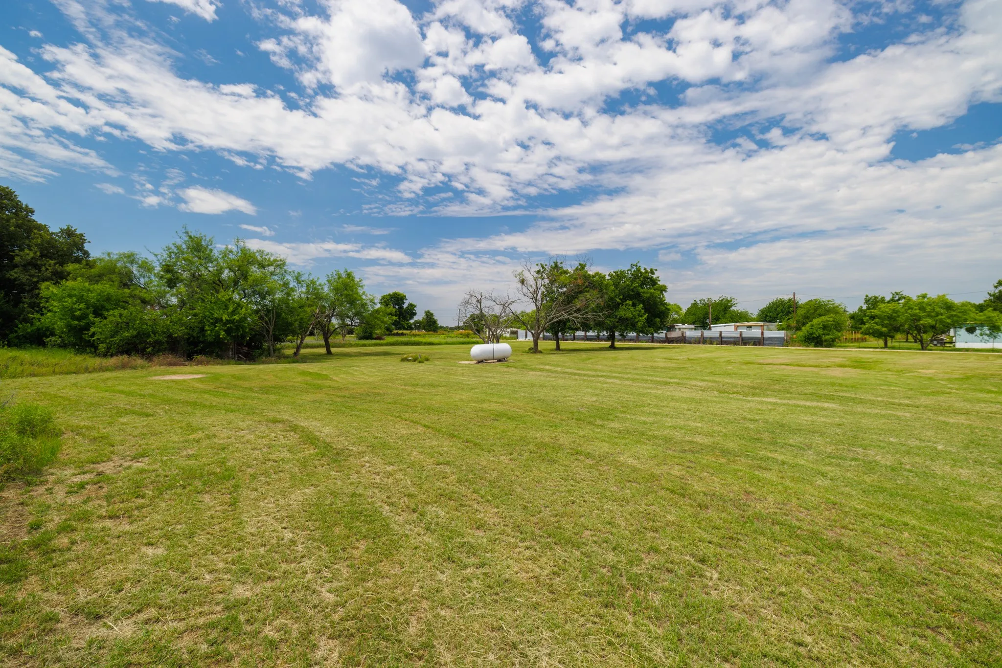 Mobile Home For Sale in Callahan County , 8470 County Road 254, Clyde, Texas 79510, 3 Bedroom, 2 Bathroom, Garage spaces, 1,512 Sqft, built in 1998, mls#21316141, Real Estate Agent in Clyde, Homes For Sale in Callahan county, Homes For Sale in Clyde, Realtor in Clyde Texas, Real Estate Brokerage Independent Realty Texas, Luminita Cordes Realtor