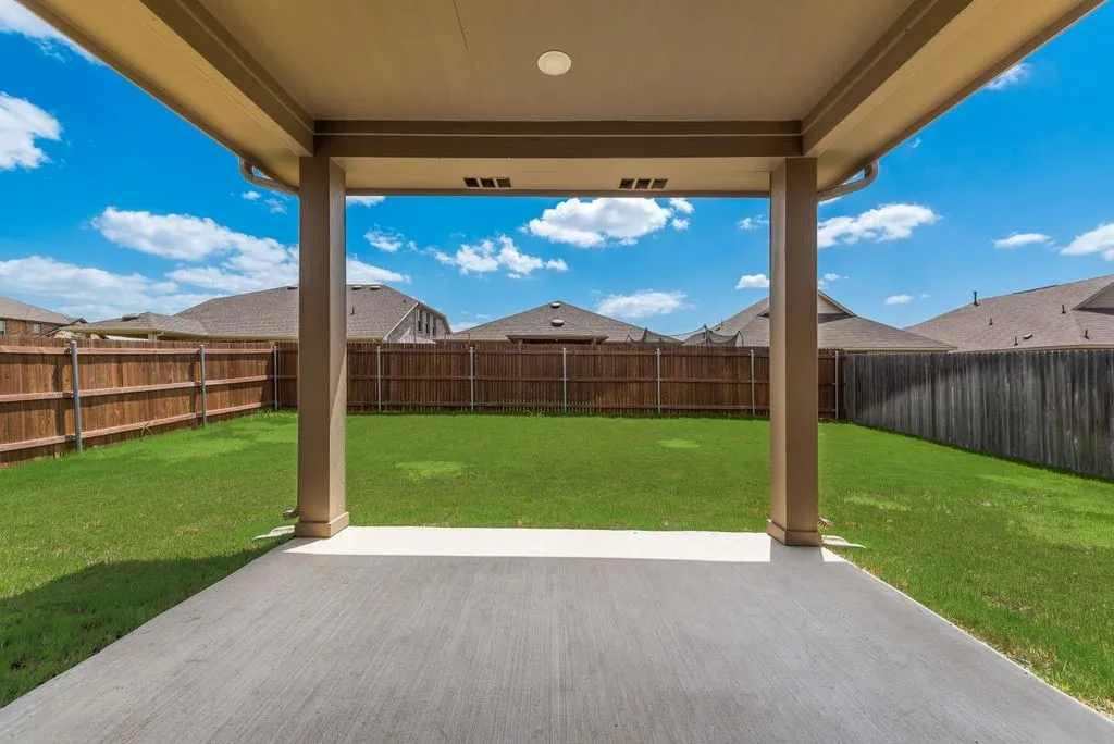 Single Family Residence For Sale in Kaufman County , 3403 Western Trail, Crandall, Texas 75114, 4 Bedroom, 2 Bathroom, 2 Garage spaces, 1,957 Sqft, built in 2023, mls#21319267, Real Estate Agent in Crandall, Homes For Sale in Kaufman county, Homes For Sale in Crandall, Realtor in Crandall Texas, Real Estate Brokerage Independent Realty Texas, Luminita Cordes Realtor