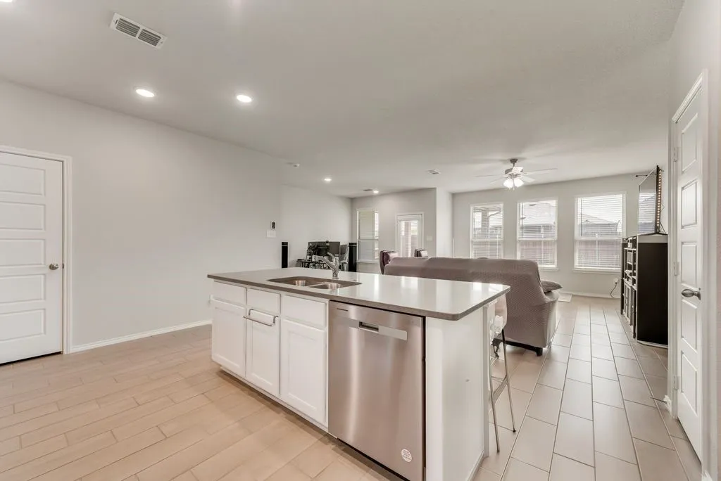 Single Family Residence For Sale in Kaufman County , 3403 Western Trail, Crandall, Texas 75114, 4 Bedroom, 2 Bathroom, 2 Garage spaces, 1,957 Sqft, built in 2023, mls#21319267, Real Estate Agent in Crandall, Homes For Sale in Kaufman county, Homes For Sale in Crandall, Realtor in Crandall Texas, Real Estate Brokerage Independent Realty Texas, Luminita Cordes Realtor