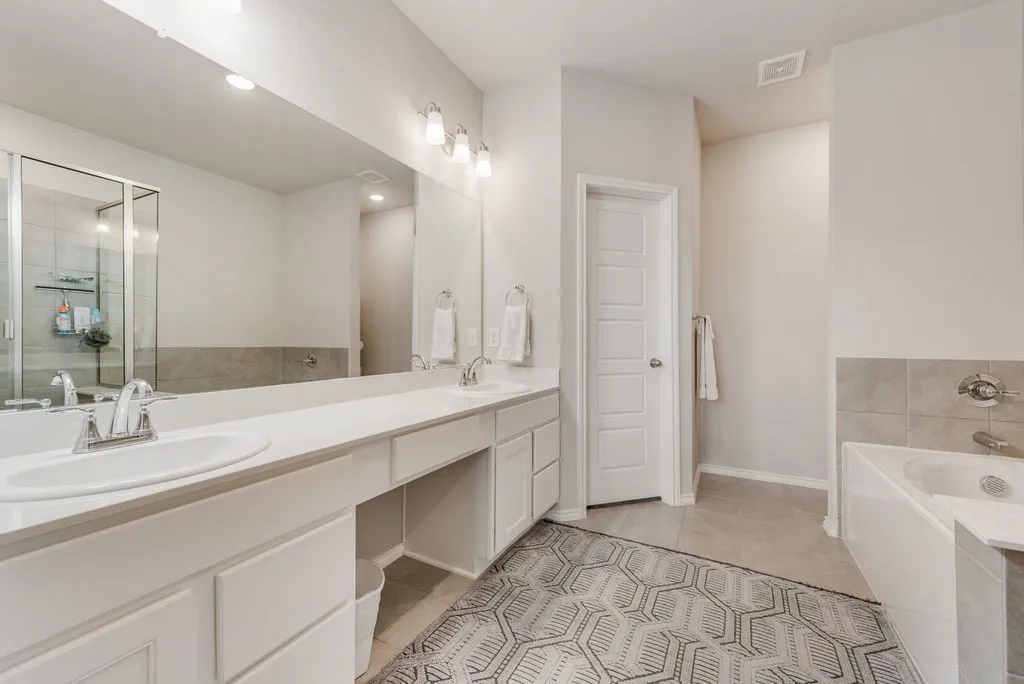 Single Family Residence For Sale in Kaufman County , 3403 Western Trail, Crandall, Texas 75114, 4 Bedroom, 2 Bathroom, 2 Garage spaces, 1,957 Sqft, built in 2023, mls#21319267, Real Estate Agent in Crandall, Homes For Sale in Kaufman county, Homes For Sale in Crandall, Realtor in Crandall Texas, Real Estate Brokerage Independent Realty Texas, Luminita Cordes Realtor