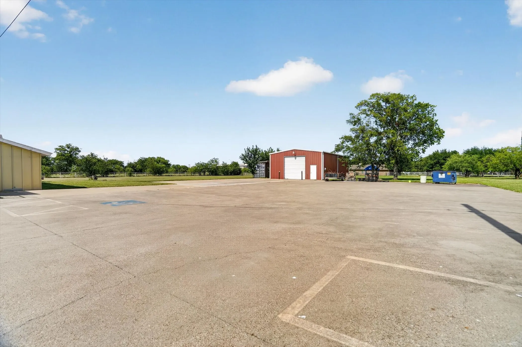 Office For Sale in Tarrant County , 10217 N Crowley Road, Fort Worth, Texas 76036, 0, 0, Garage spaces, 0 Sqft, built in 1966, Price $900,000, mls#21317415, Real Estate Agent in Fort Worth, Homes For Sale in Tarrant county, Homes For Sale in Fort Worth, Realtor in Fort Worth Texas, Real Estate Brokerage Independent Realty Texas, Luminita Cordes Realtor