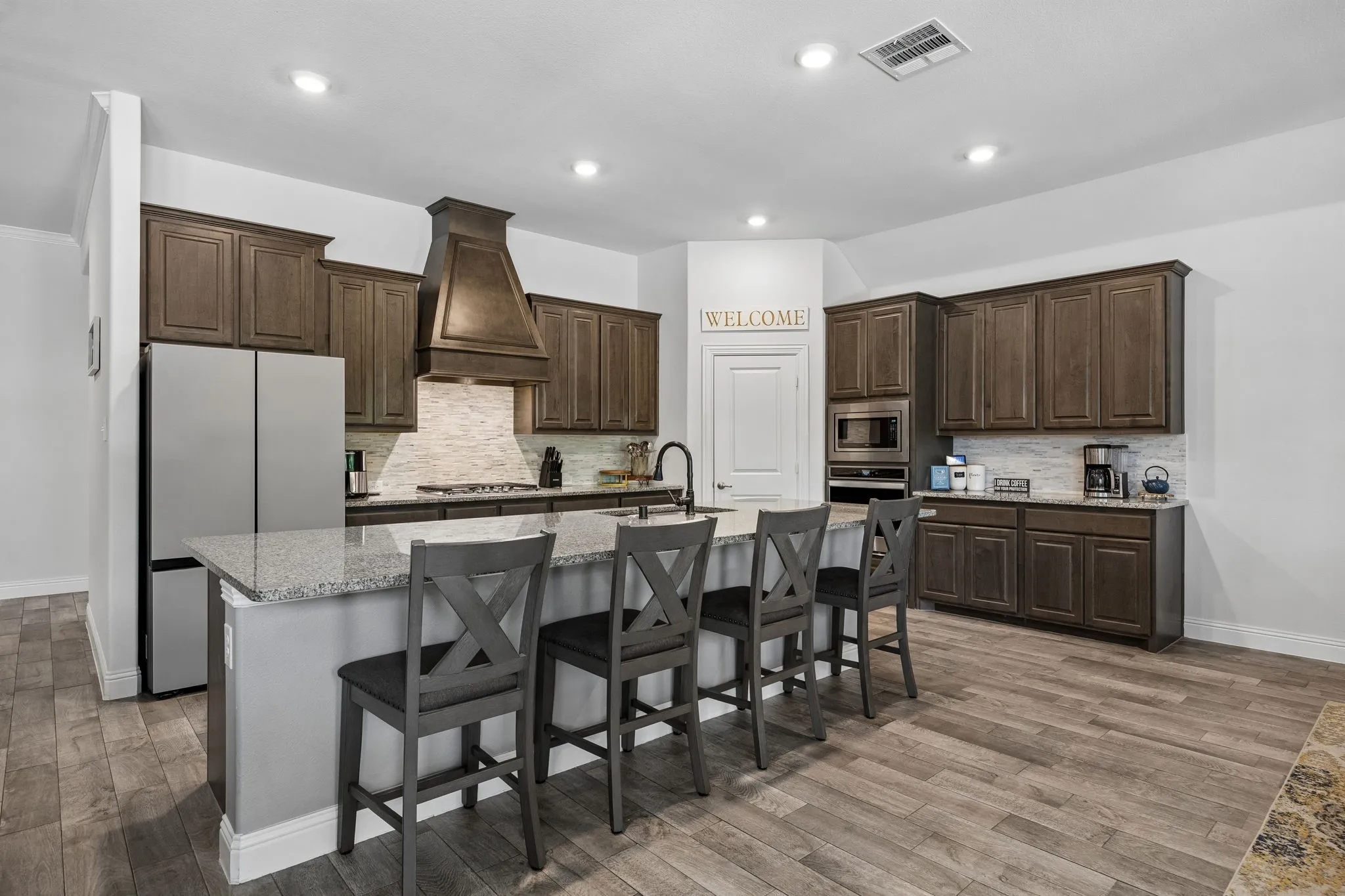Single Family Residence For Sale in Rockwall County , 3315 Pecos Lane, Rockwall, Texas 75032, 5 Bedroom, 2 Bathroom, 2 Garage spaces, 2,487 Sqft, built in 2019, mls#21311984, Real Estate Agent in Rockwall, Homes For Sale in Rockwall county, Homes For Sale in Rockwall, Realtor in Rockwall Texas, Real Estate Brokerage Independent Realty Texas, Luminita Cordes Realtor