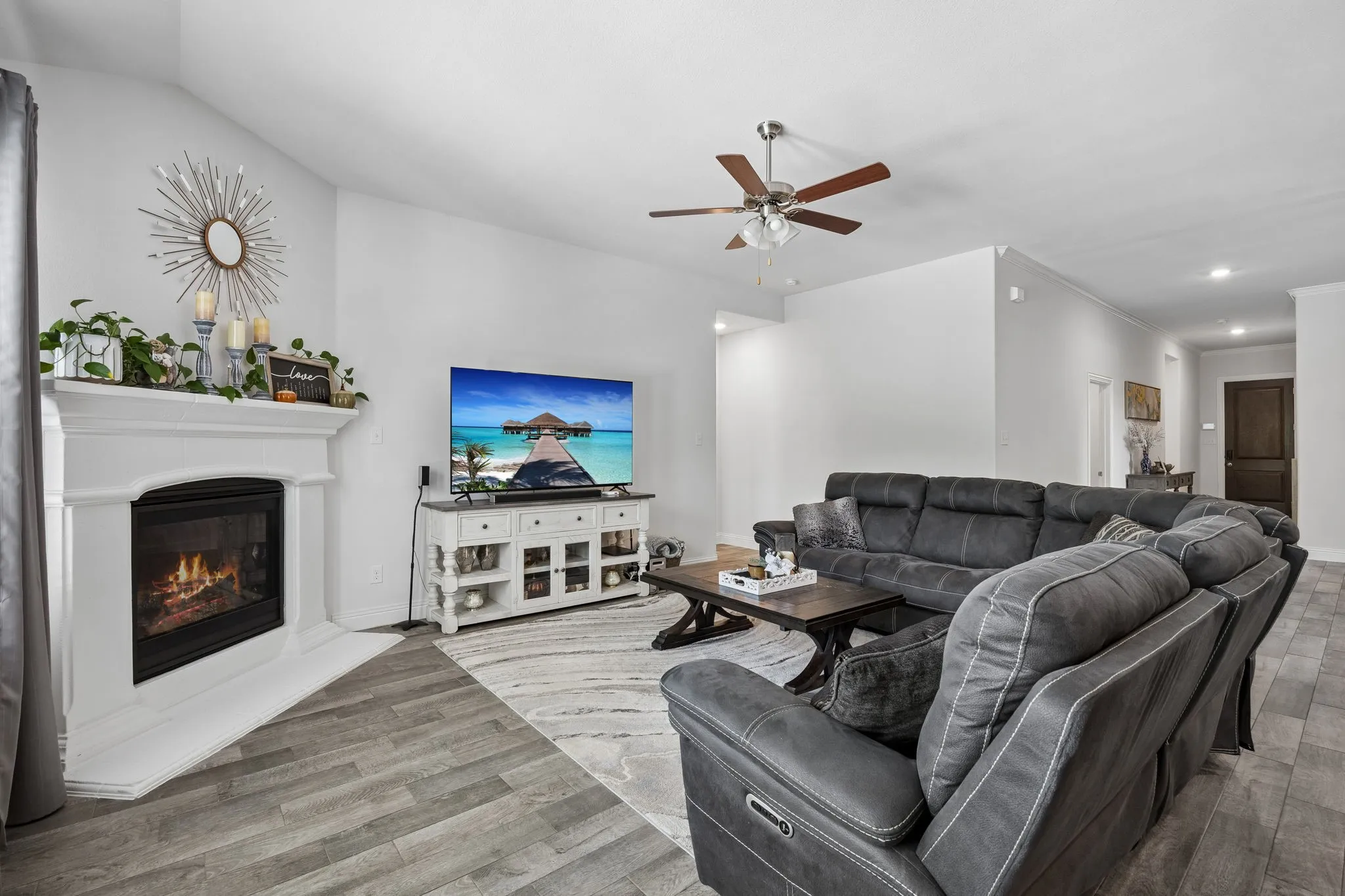 Single Family Residence For Sale in Rockwall County , 3315 Pecos Lane, Rockwall, Texas 75032, 5 Bedroom, 2 Bathroom, 2 Garage spaces, 2,487 Sqft, built in 2019, mls#21311984, Real Estate Agent in Rockwall, Homes For Sale in Rockwall county, Homes For Sale in Rockwall, Realtor in Rockwall Texas, Real Estate Brokerage Independent Realty Texas, Luminita Cordes Realtor