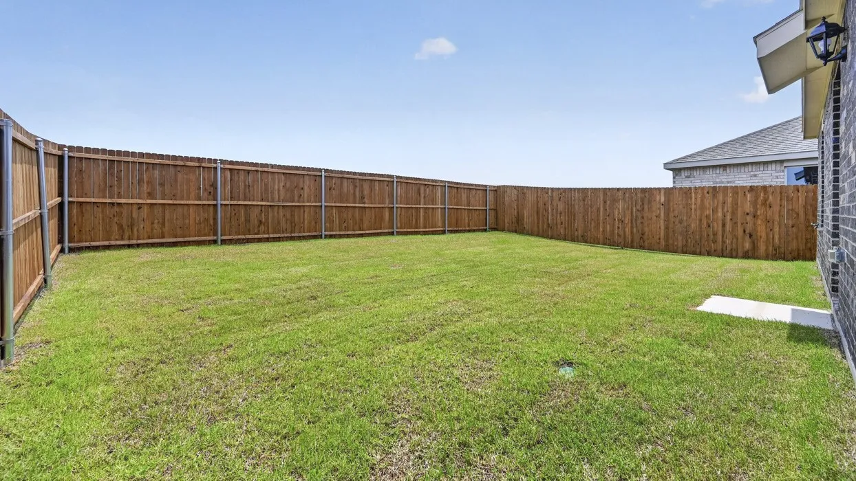 Single Family Residence For Sale in Collin County , 1805 Potomac Lane, Blue Ridge, Texas 75424, 3 Bedroom, 2 Bathroom, 2 Garage spaces, 1,500 Sqft, built in 2026, mls#21319358, Real Estate Agent in Blue Ridge, Homes For Sale in Collin county, Homes For Sale in Blue Ridge, Realtor in Blue Ridge Texas, Real Estate Brokerage Independent Realty Texas, Luminita Cordes Realtor