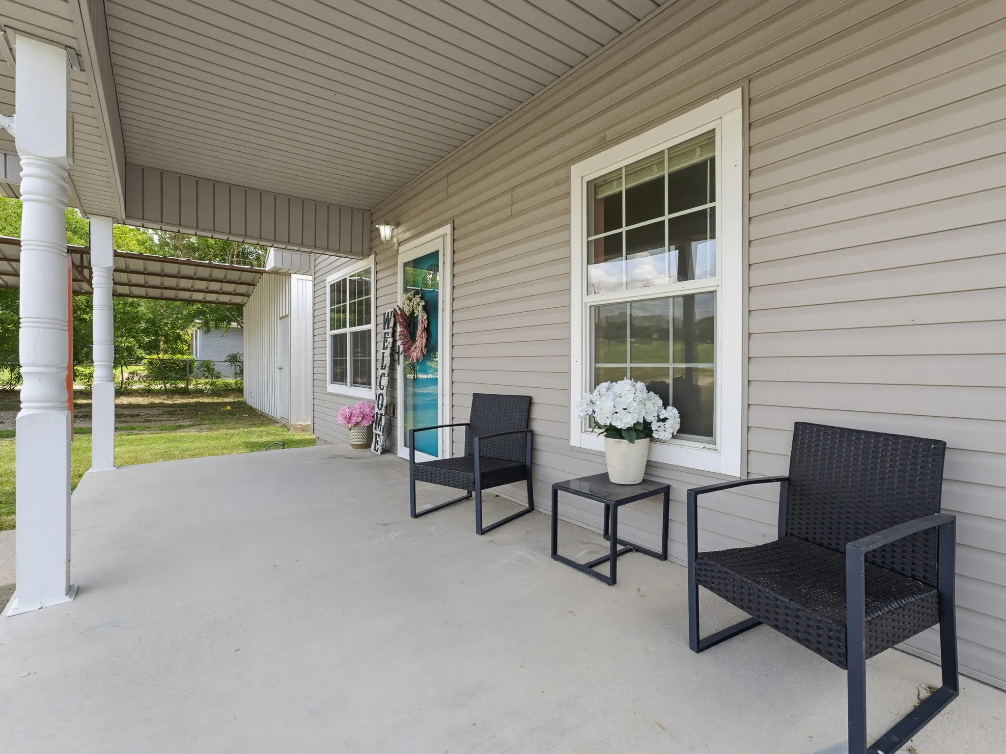 Single Family Residence For Sale in Montague County , 180 Trail Drive, Bowie, Texas 76230, 3 Bedroom, 2 Bathroom, Garage spaces, 1,344 Sqft, built in 2012, mls#21319168, Real Estate Agent in Bowie, Homes For Sale in Montague county, Homes For Sale in Bowie, Realtor in Bowie Texas, Real Estate Brokerage Independent Realty Texas, Luminita Cordes Realtor