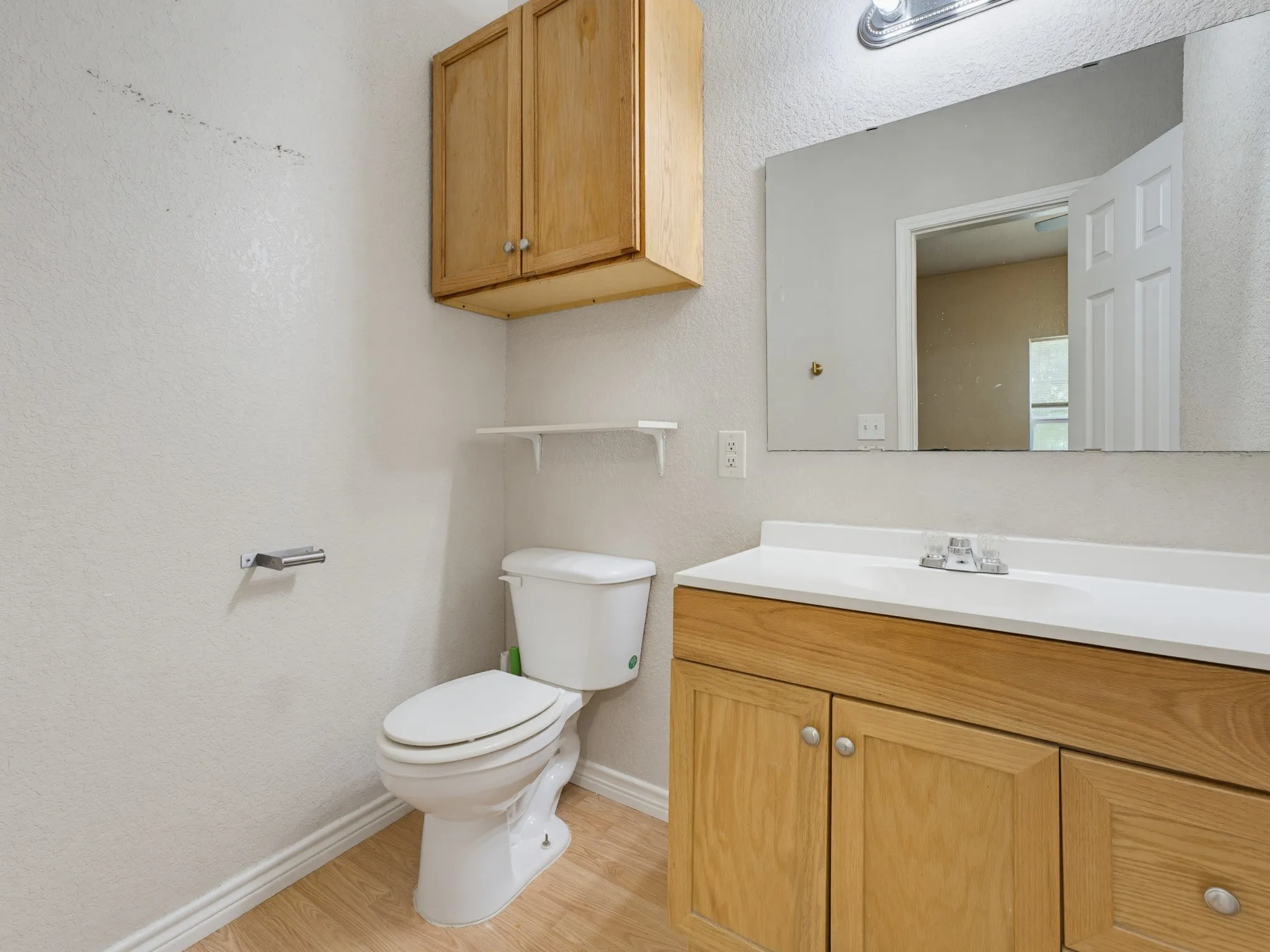 Single Family Residence For Sale in Montague County , 180 Trail Drive, Bowie, Texas 76230, 3 Bedroom, 2 Bathroom, Garage spaces, 1,344 Sqft, built in 2012, mls#21319168, Real Estate Agent in Bowie, Homes For Sale in Montague county, Homes For Sale in Bowie, Realtor in Bowie Texas, Real Estate Brokerage Independent Realty Texas, Luminita Cordes Realtor