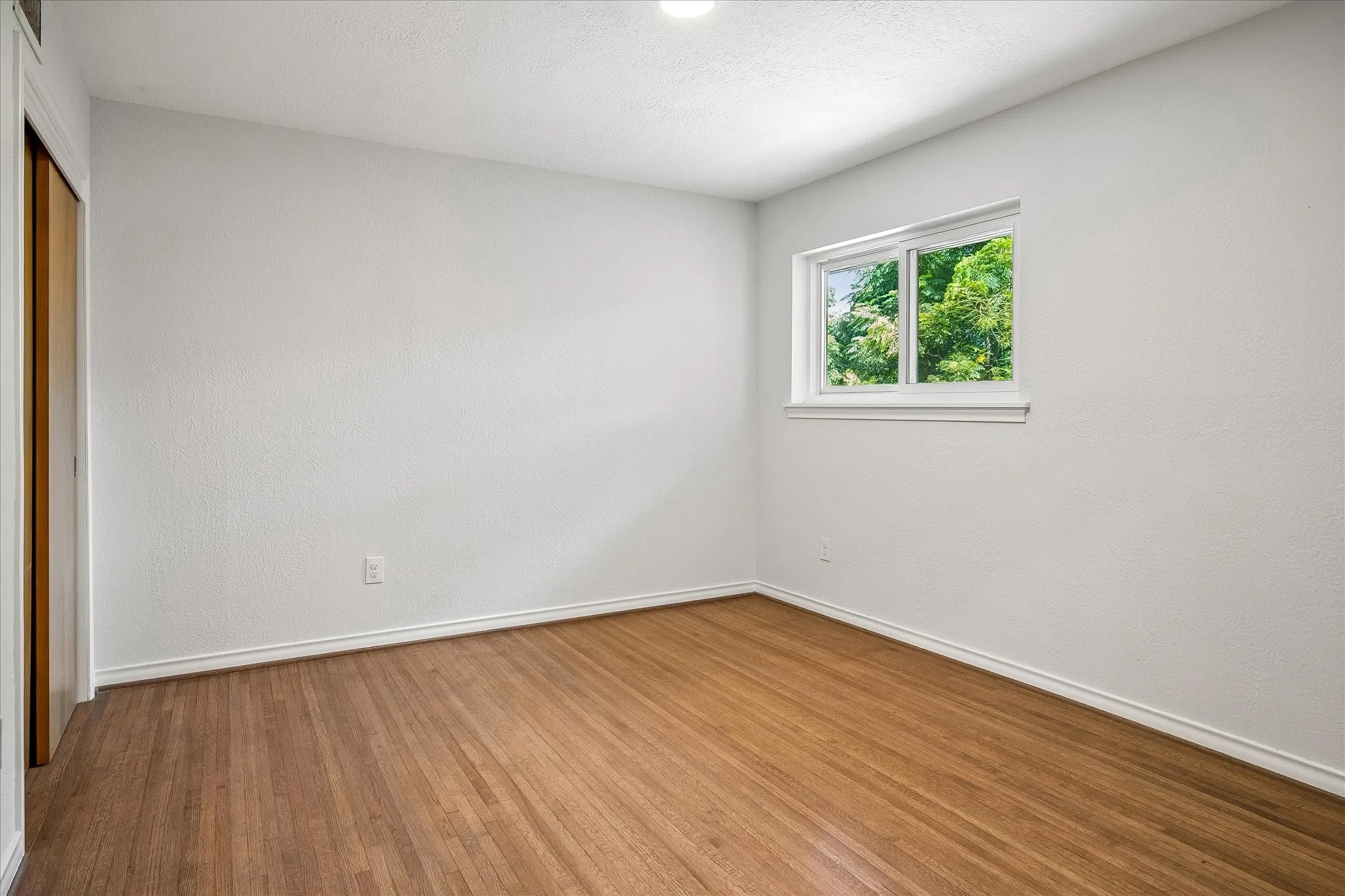 4th bedroom