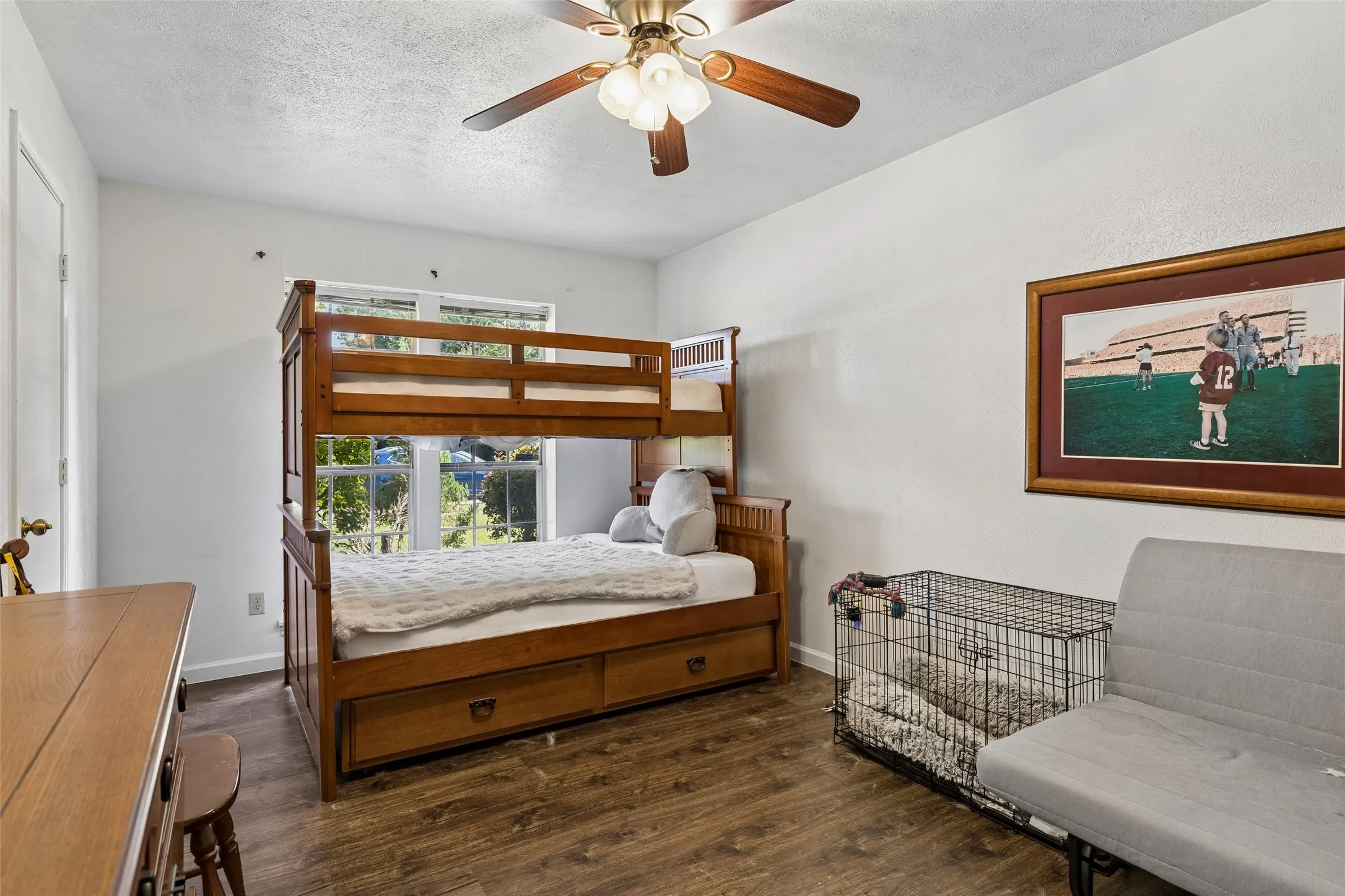 Single Family Residence For Sale in Dallas County , 602 Wentworth Drive, Richardson, Texas 75081, 5 Bedroom, 3 Bathroom, 2 Garage spaces, 2,402 Sqft, built in 1977, mls#21317496, Real Estate Agent in Richardson, Homes For Sale in Dallas county, Homes For Sale in Richardson, Realtor in Richardson Texas, Real Estate Brokerage Independent Realty Texas, Luminita Cordes Realtor