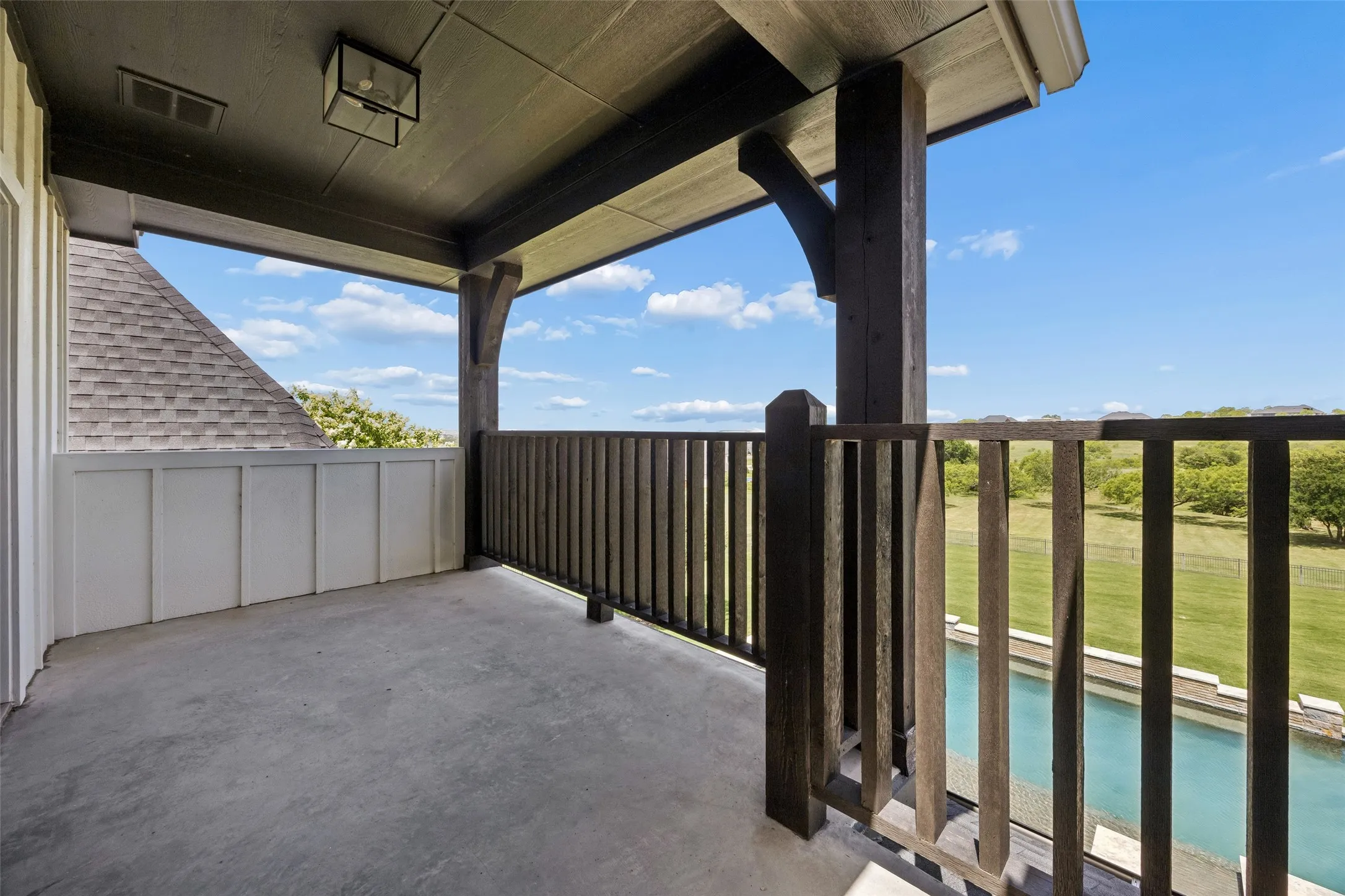 Single Family Residence For Sale in Parker County , 107 Brazos Court, Aledo, Texas 76008, 4 Bedroom, 5 Bathroom, 6 Garage spaces, 4,254 Sqft, built in 2015, mls#21309093, Real Estate Agent in Aledo, Homes For Sale in Parker county, Homes For Sale in Aledo, Realtor in Aledo Texas, Real Estate Brokerage Independent Realty Texas, Luminita Cordes Realtor