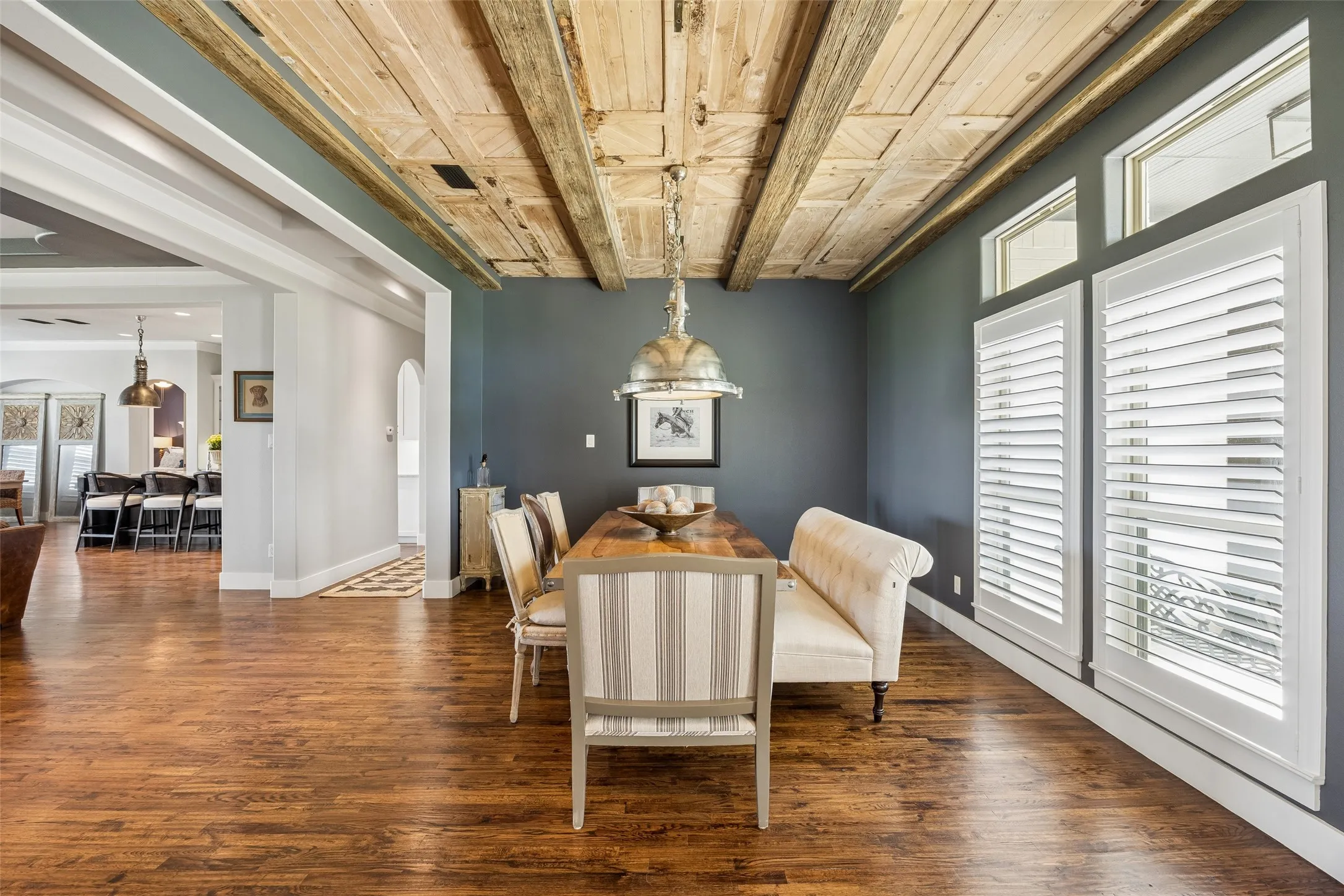 Single Family Residence For Sale in Parker County , 107 Brazos Court, Aledo, Texas 76008, 4 Bedroom, 5 Bathroom, 6 Garage spaces, 4,254 Sqft, built in 2015, mls#21309093, Real Estate Agent in Aledo, Homes For Sale in Parker county, Homes For Sale in Aledo, Realtor in Aledo Texas, Real Estate Brokerage Independent Realty Texas, Luminita Cordes Realtor