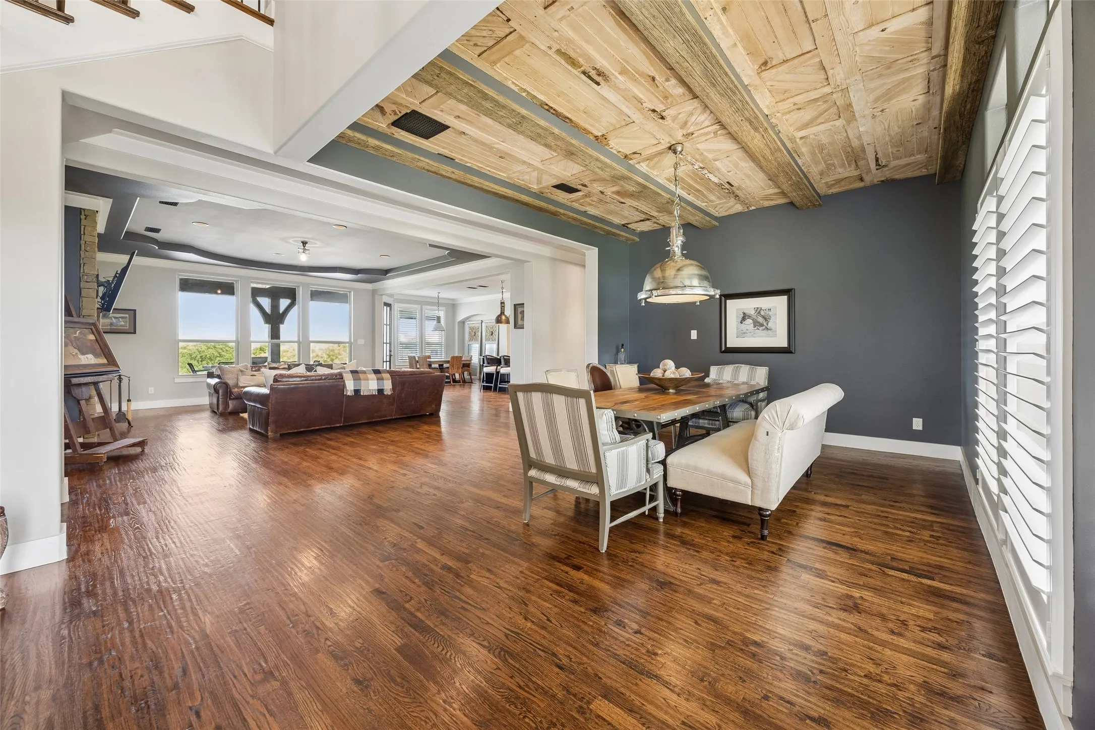 Single Family Residence For Sale in Parker County , 107 Brazos Court, Aledo, Texas 76008, 4 Bedroom, 5 Bathroom, 6 Garage spaces, 4,254 Sqft, built in 2015, mls#21309093, Real Estate Agent in Aledo, Homes For Sale in Parker county, Homes For Sale in Aledo, Realtor in Aledo Texas, Real Estate Brokerage Independent Realty Texas, Luminita Cordes Realtor