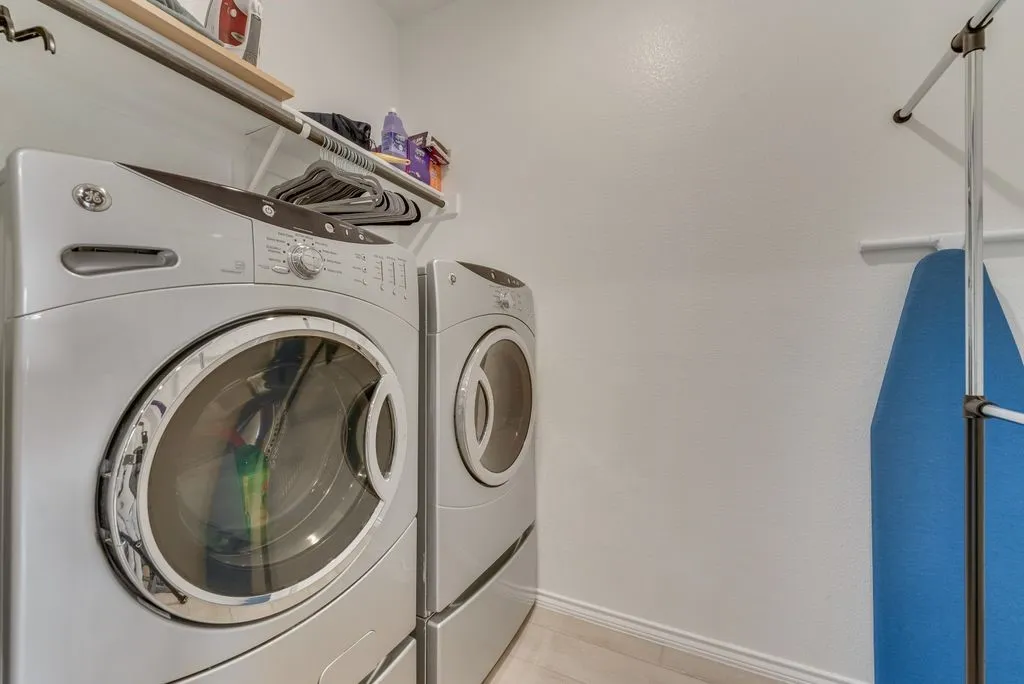 Single Family Residence For Rent in Kaufman County , 3403 Western Trail, Crandall, Texas 75114, 4 Bedroom, 2 Bathroom, 2 Garage spaces, 1,957 Sqft, built in 2023, mls#21319359, Real Estate Agent in Crandall, Homes For Rent in Kaufman county, Homes For Rent in Crandall, Realtor in Crandall Texas, Real Estate Brokerage Independent Realty Texas, Luminita Cordes Realtor