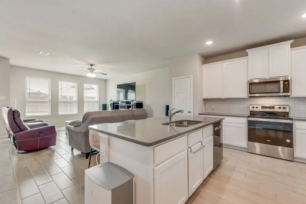 Single Family Residence For Rent in Kaufman County , 3403 Western Trail, Crandall, Texas 75114, 4 Bedroom, 2 Bathroom, 2 Garage spaces, 1,957 Sqft, built in 2023, mls#21319359, Real Estate Agent in Crandall, Homes For Rent in Kaufman county, Homes For Rent in Crandall, Realtor in Crandall Texas, Real Estate Brokerage Independent Realty Texas, Luminita Cordes Realtor