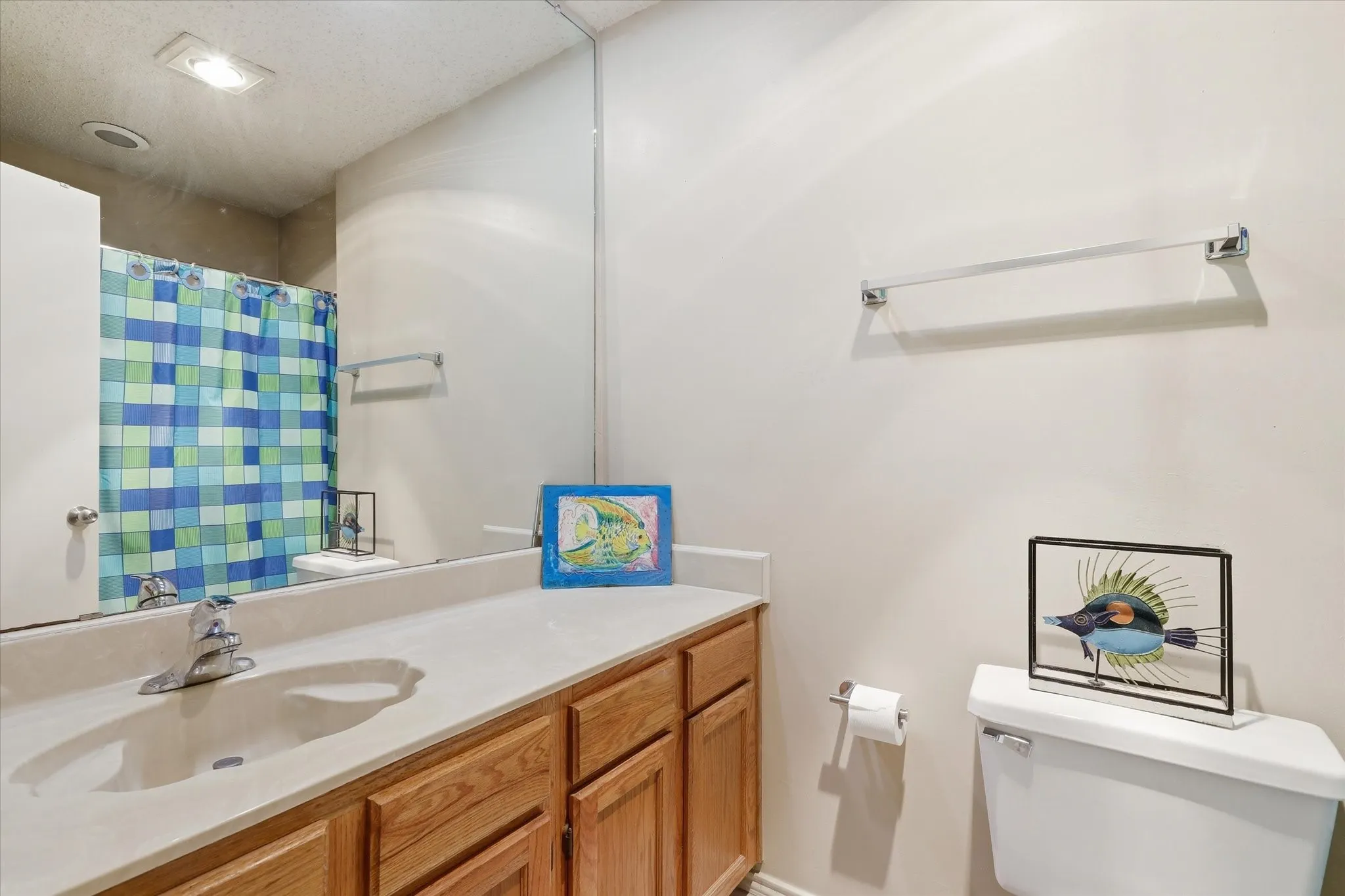 Single Family Residence For Sale in Collin County , 1017 Spicewood Drive, Plano, Texas 75025, 3 Bedroom, 2 Bathroom, 2 Garage spaces, 1,741 Sqft, built in 1986, mls#21318482, Real Estate Agent in Plano, Homes For Sale in Collin county, Homes For Sale in Plano, Realtor in Plano Texas, Real Estate Brokerage Independent Realty Texas, Luminita Cordes Realtor