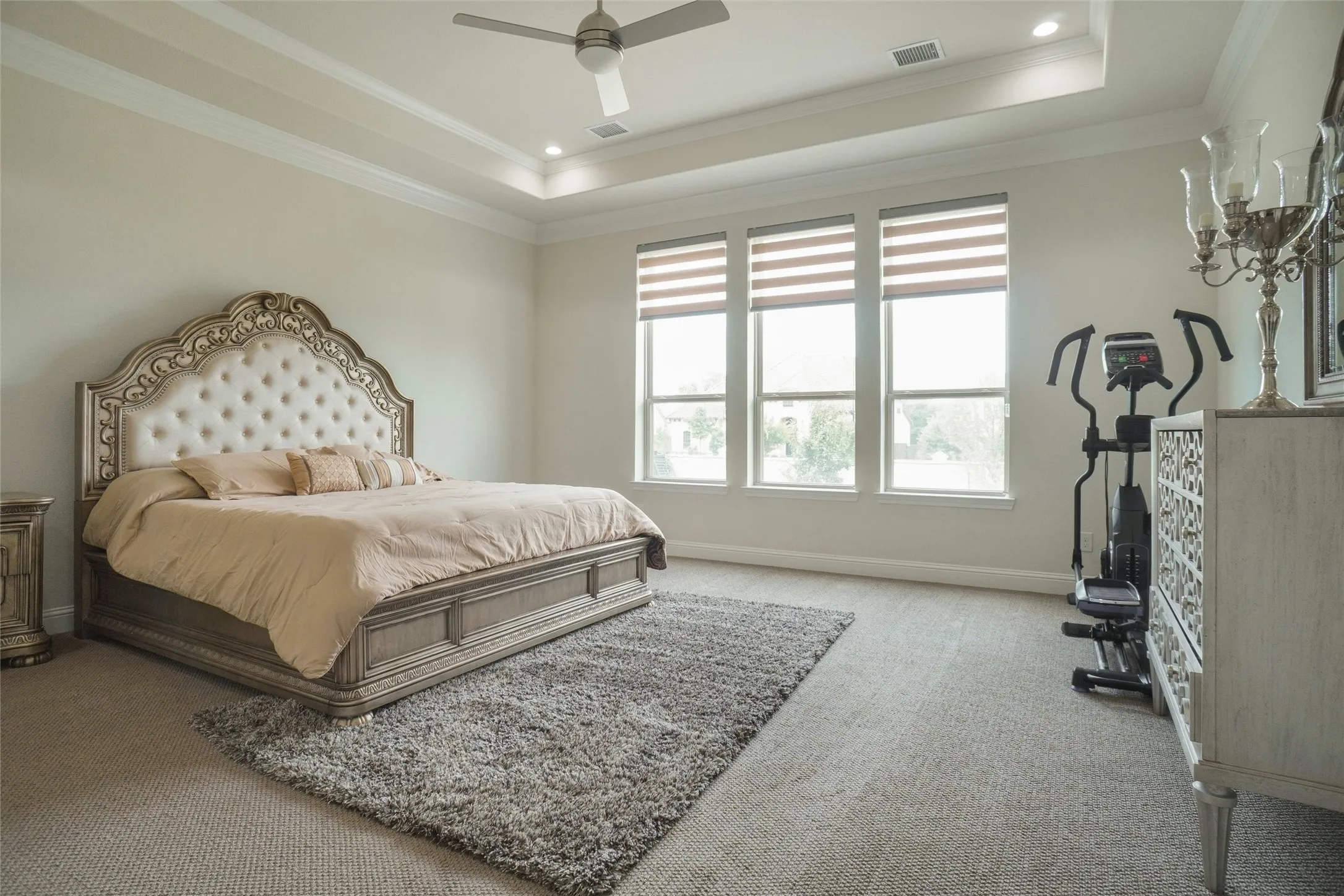 Single Family Residence For Rent in Tarrant County , 2404 Palmetto Way, Southlake, Texas 76092, 5 Bedroom, 5 Bathroom, 3 Garage spaces, 5,029 Sqft, built in 2017, mls#21318169, Real Estate Agent in Southlake, Homes For Rent in Tarrant county, Homes For Rent in Southlake, Realtor in Southlake Texas, Real Estate Brokerage Independent Realty Texas, Luminita Cordes Realtor