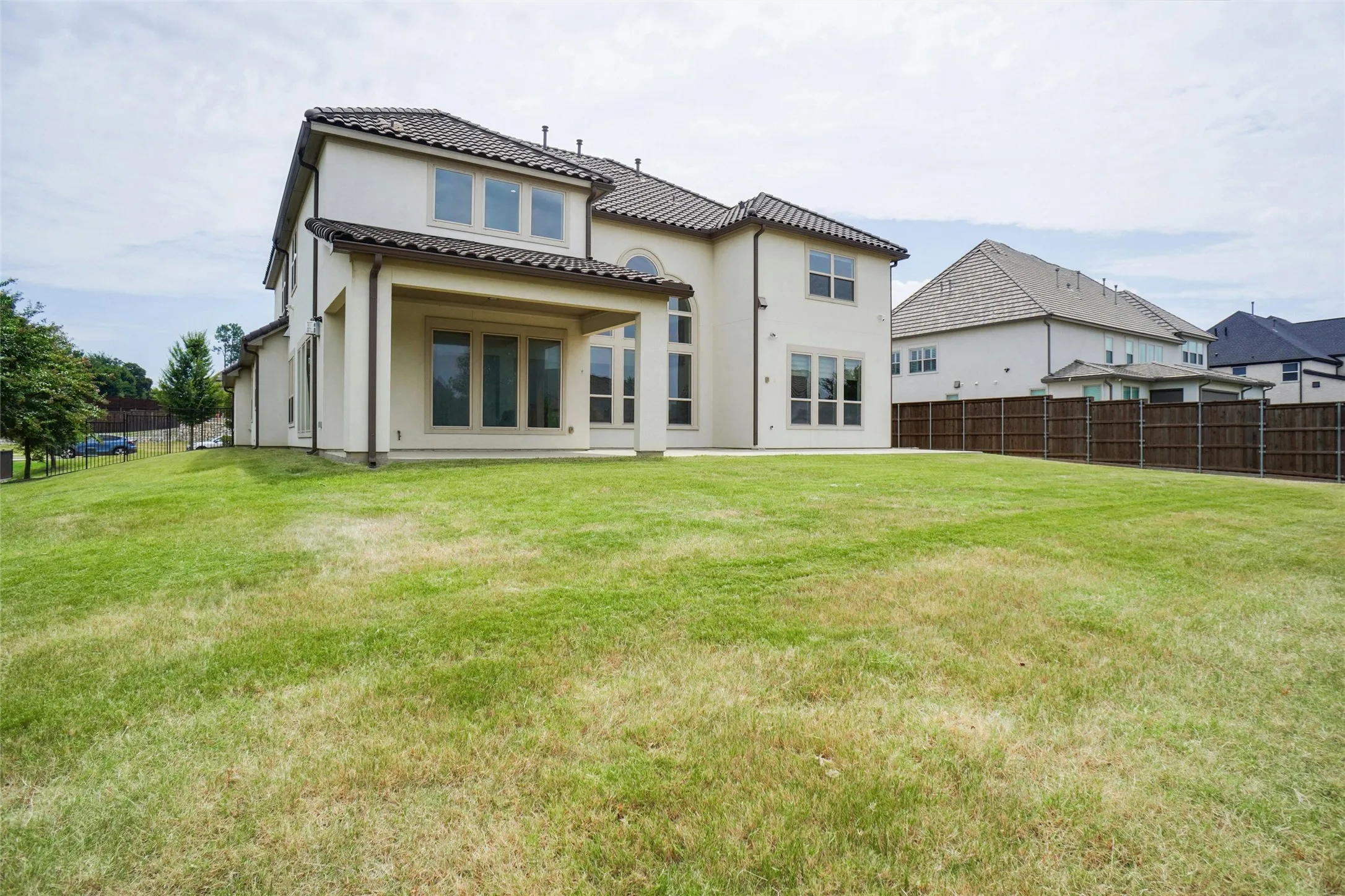 Single Family Residence For Rent in Tarrant County , 2404 Palmetto Way, Southlake, Texas 76092, 5 Bedroom, 5 Bathroom, 3 Garage spaces, 5,029 Sqft, built in 2017, mls#21318169, Real Estate Agent in Southlake, Homes For Rent in Tarrant county, Homes For Rent in Southlake, Realtor in Southlake Texas, Real Estate Brokerage Independent Realty Texas, Luminita Cordes Realtor