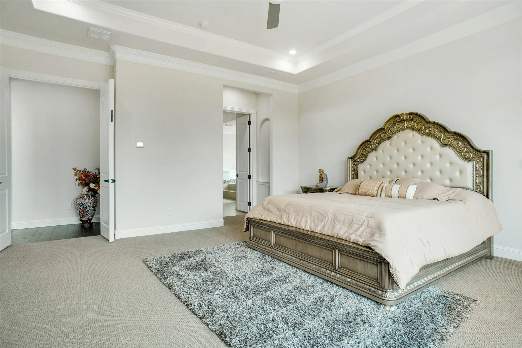 Single Family Residence For Rent in Tarrant County , 2404 Palmetto Way, Southlake, Texas 76092, 5 Bedroom, 5 Bathroom, 3 Garage spaces, 5,029 Sqft, built in 2017, mls#21318169, Real Estate Agent in Southlake, Homes For Rent in Tarrant county, Homes For Rent in Southlake, Realtor in Southlake Texas, Real Estate Brokerage Independent Realty Texas, Luminita Cordes Realtor