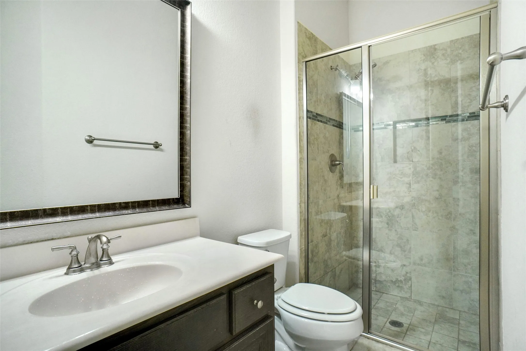 Single Family Residence For Rent in Tarrant County , 2404 Palmetto Way, Southlake, Texas 76092, 5 Bedroom, 5 Bathroom, 3 Garage spaces, 5,029 Sqft, built in 2017, mls#21318169, Real Estate Agent in Southlake, Homes For Rent in Tarrant county, Homes For Rent in Southlake, Realtor in Southlake Texas, Real Estate Brokerage Independent Realty Texas, Luminita Cordes Realtor