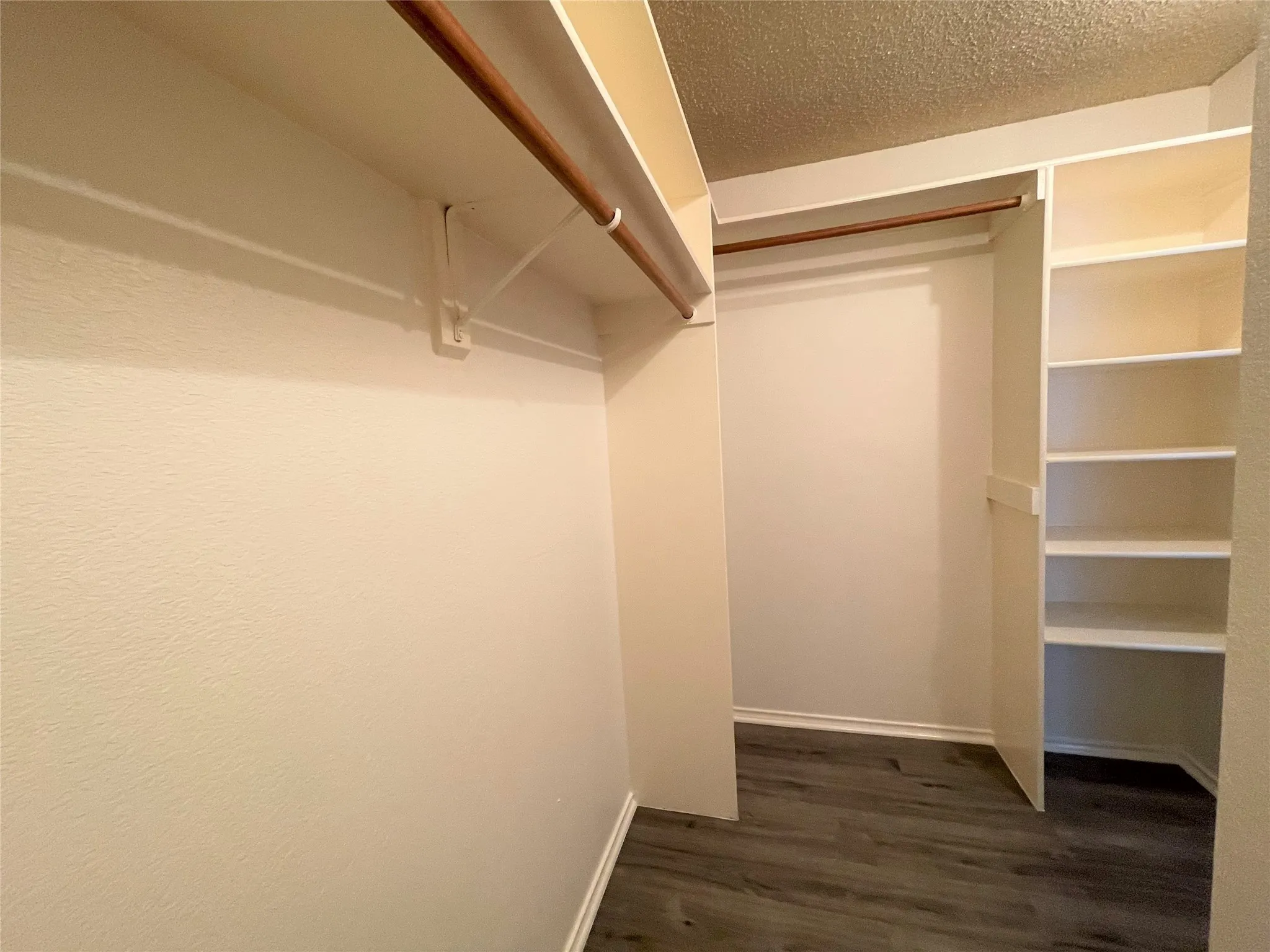 Single Family Residence For Rent in Dallas County , 621 Phillips Drive, Coppell, Texas 75019, 3 Bedroom, 2 Bathroom, 2 Garage spaces, 1,377 Sqft, built in 1986, mls#21319413, Real Estate Agent in Coppell, Homes For Rent in Dallas county, Homes For Rent in Coppell, Realtor in Coppell Texas, Real Estate Brokerage Independent Realty Texas, Luminita Cordes Realtor