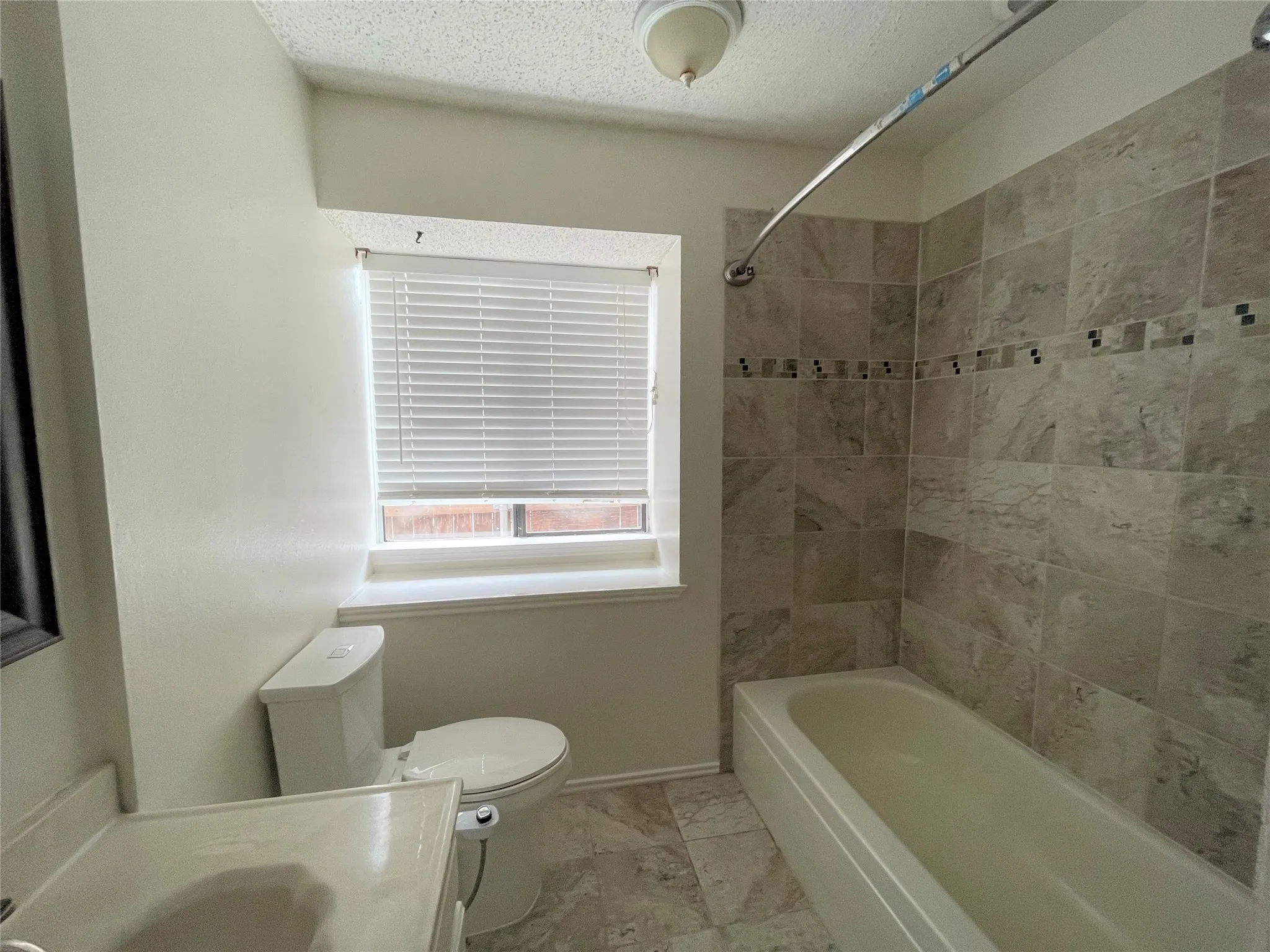 Single Family Residence For Rent in Dallas County , 621 Phillips Drive, Coppell, Texas 75019, 3 Bedroom, 2 Bathroom, 2 Garage spaces, 1,377 Sqft, built in 1986, mls#21319413, Real Estate Agent in Coppell, Homes For Rent in Dallas county, Homes For Rent in Coppell, Realtor in Coppell Texas, Real Estate Brokerage Independent Realty Texas, Luminita Cordes Realtor