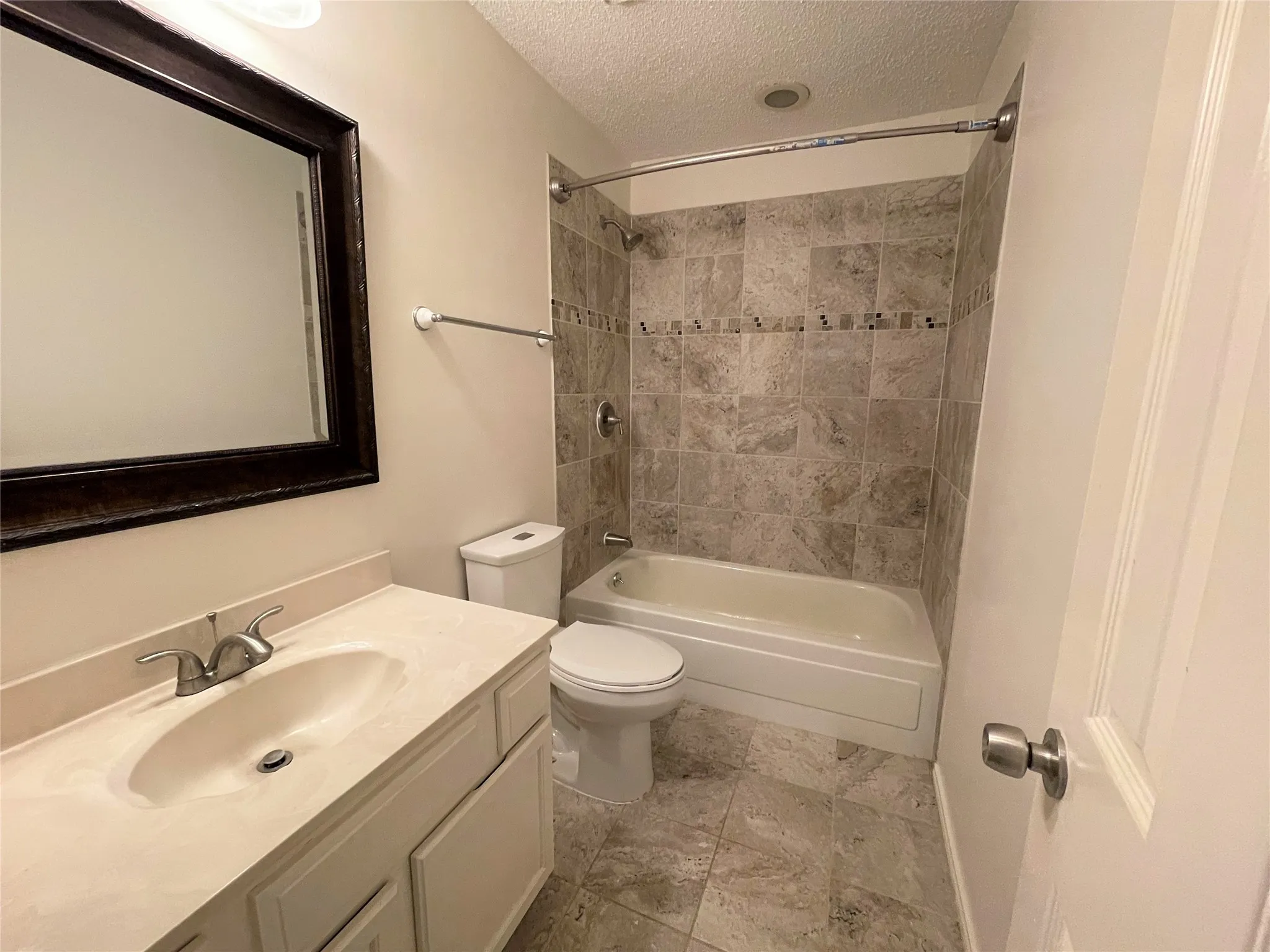 Single Family Residence For Rent in Dallas County , 621 Phillips Drive, Coppell, Texas 75019, 3 Bedroom, 2 Bathroom, 2 Garage spaces, 1,377 Sqft, built in 1986, mls#21319413, Real Estate Agent in Coppell, Homes For Rent in Dallas county, Homes For Rent in Coppell, Realtor in Coppell Texas, Real Estate Brokerage Independent Realty Texas, Luminita Cordes Realtor