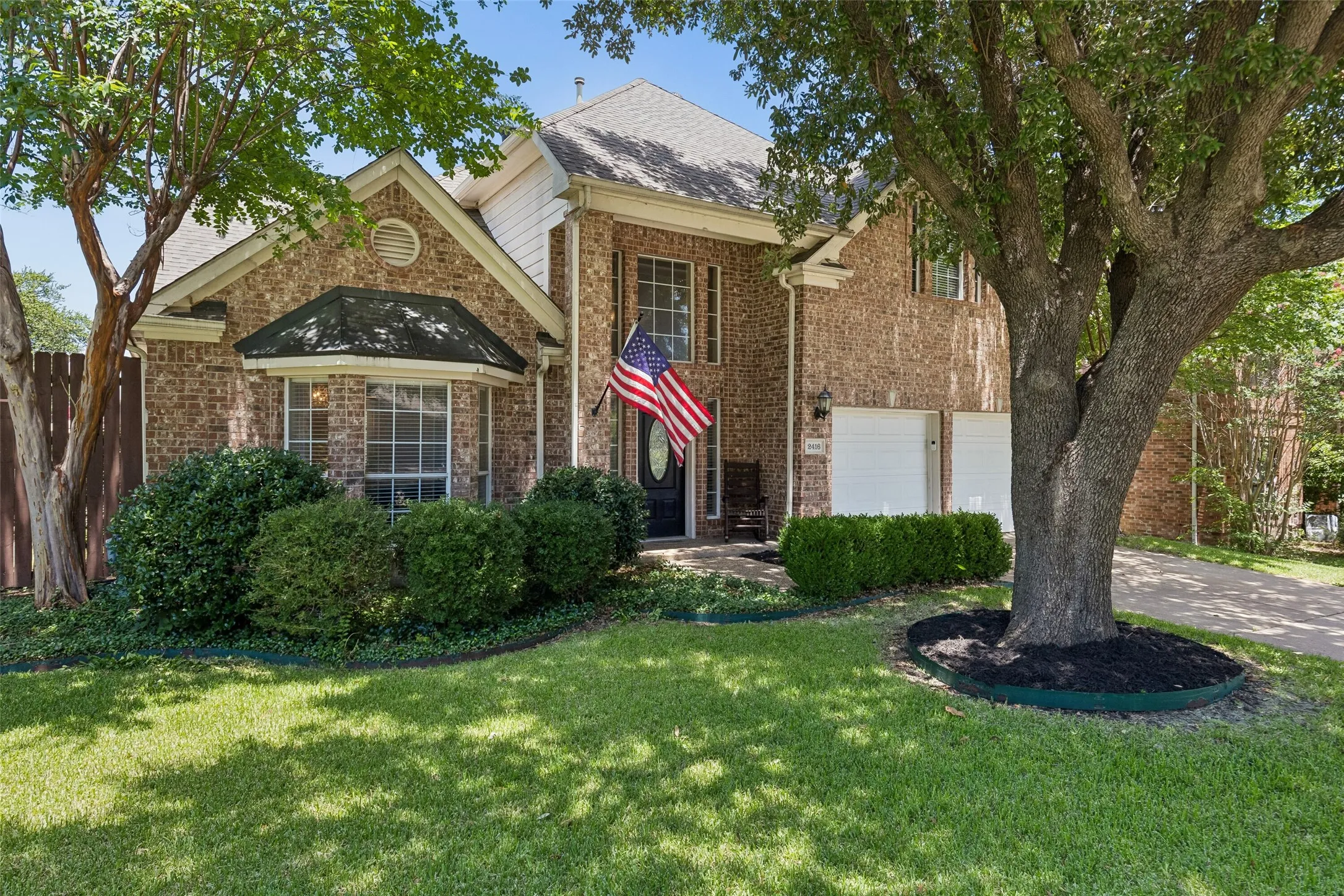 Single Family Residence For Sale in Tarrant County , 2416 Bonham Trail, Grapevine, Texas 76051, 4 Bedroom, 3 Bathroom, 2 Garage spaces, 2,937 Sqft, built in 1994, mls#21317511, Real Estate Agent in Grapevine, Homes For Sale in Tarrant county, Homes For Sale in Grapevine, Realtor in Grapevine Texas, Real Estate Brokerage Independent Realty Texas, Luminita Cordes Realtor