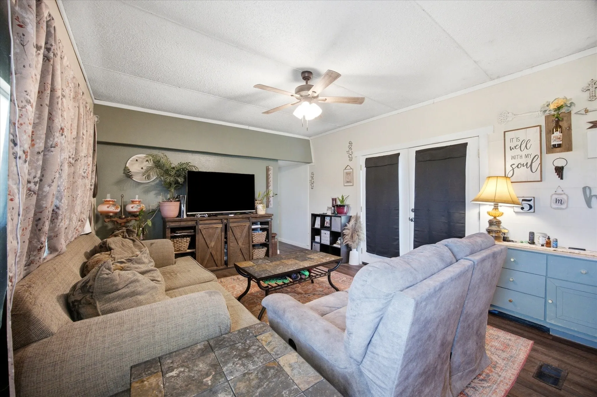 Mobile Home For Sale in Kaufman County , 13345 Fm 1391, Kemp, Texas 75143, 3 Bedroom, 2 Bathroom, Garage spaces, 1,120 Sqft, built in 1978, mls#21316629, Real Estate Agent in Kemp, Homes For Sale in Kaufman county, Homes For Sale in Kemp, Realtor in Kemp Texas, Real Estate Brokerage Independent Realty Texas, Luminita Cordes Realtor