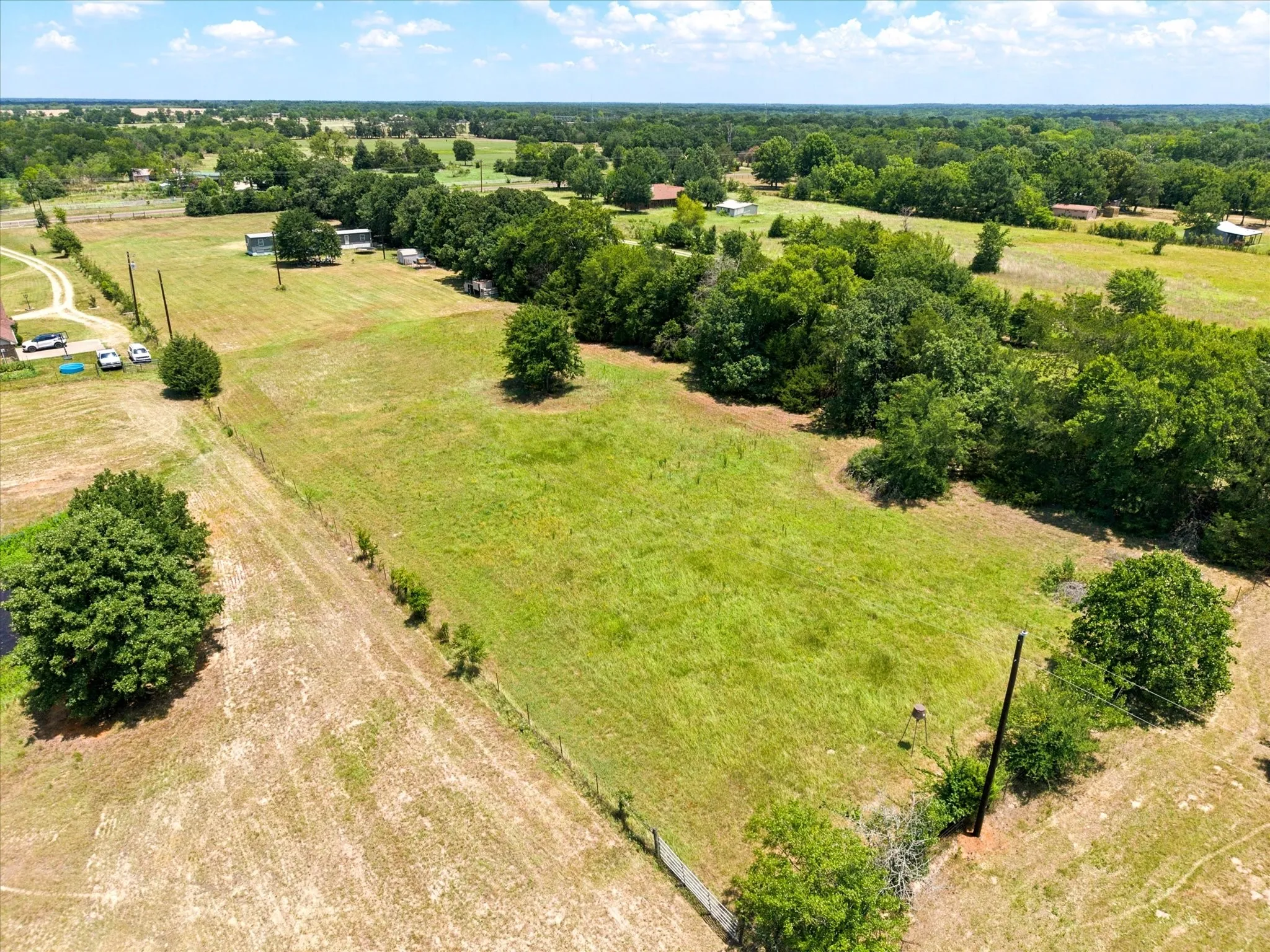 Mobile Home For Sale in Kaufman County , 13345 Fm 1391, Kemp, Texas 75143, 3 Bedroom, 2 Bathroom, Garage spaces, 1,120 Sqft, built in 1978, mls#21316629, Real Estate Agent in Kemp, Homes For Sale in Kaufman county, Homes For Sale in Kemp, Realtor in Kemp Texas, Real Estate Brokerage Independent Realty Texas, Luminita Cordes Realtor