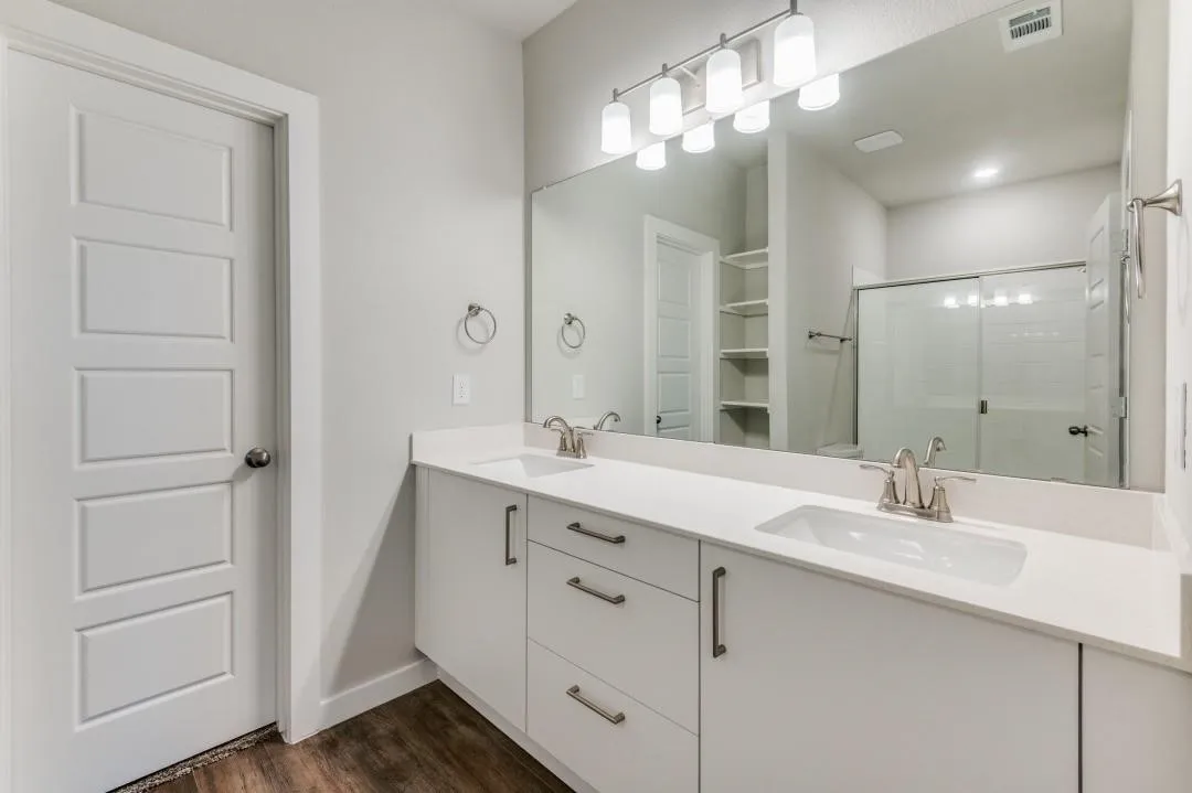 Duplex For Rent in Ellis County , 640 Blackland Drive, Venus, Texas 76084, 4 Bedroom, 2 Bathroom, 2 Garage spaces, 1,570 Sqft, built in 2023, mls#21318589, Real Estate Agent in Venus, Homes For Rent in Ellis county, Homes For Rent in Venus, Realtor in Venus Texas, Real Estate Brokerage Independent Realty Texas, Luminita Cordes Realtor