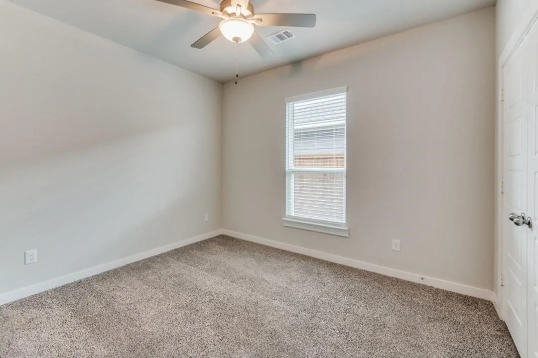 Duplex For Rent in Ellis County , 640 Blackland Drive, Venus, Texas 76084, 4 Bedroom, 2 Bathroom, 2 Garage spaces, 1,570 Sqft, built in 2023, mls#21318589, Real Estate Agent in Venus, Homes For Rent in Ellis county, Homes For Rent in Venus, Realtor in Venus Texas, Real Estate Brokerage Independent Realty Texas, Luminita Cordes Realtor