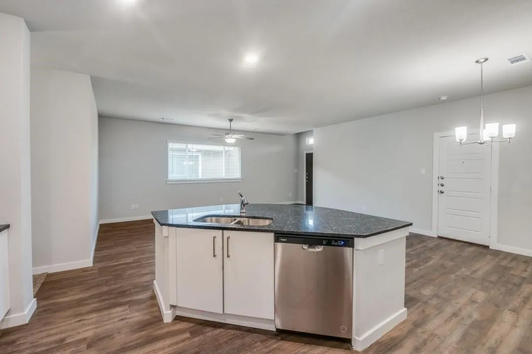 Duplex For Rent in Ellis County , 640 Blackland Drive, Venus, Texas 76084, 4 Bedroom, 2 Bathroom, 2 Garage spaces, 1,570 Sqft, built in 2023, mls#21318589, Real Estate Agent in Venus, Homes For Rent in Ellis county, Homes For Rent in Venus, Realtor in Venus Texas, Real Estate Brokerage Independent Realty Texas, Luminita Cordes Realtor