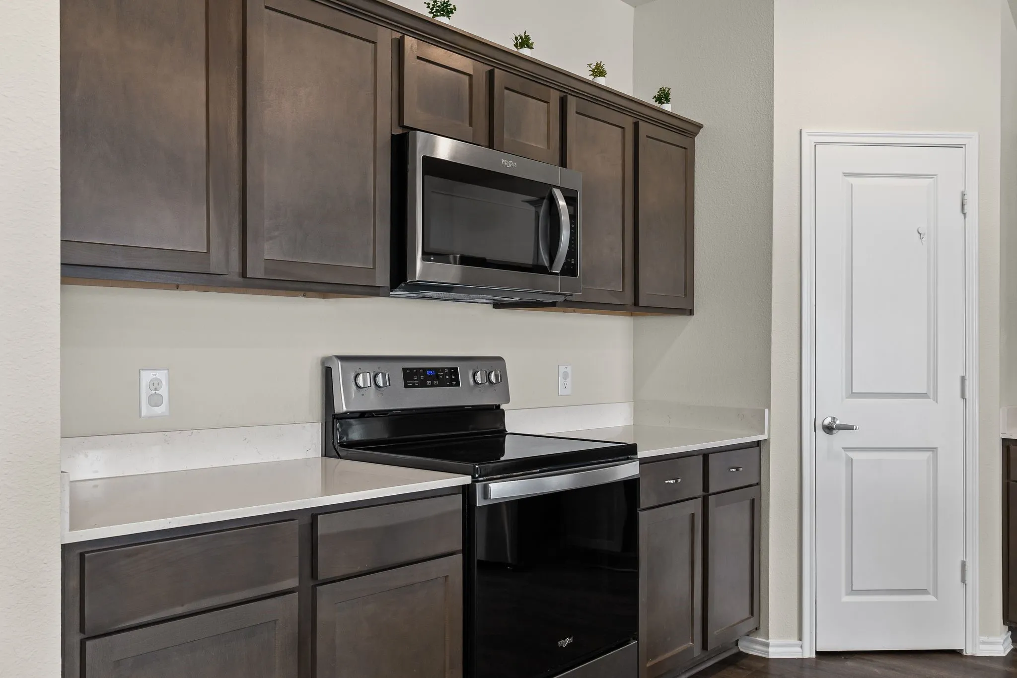 Single Family Residence For Sale in Hunt County , 122 Admiral Lane, Caddo Mills, Texas 75135, 4 Bedrooms, 2 Bathrooms, 2 Garage spaces, 1,575 Sqft, built in 2022, Price $245,000, mls#21317421, Real Estate Agent in Caddo Mills, Homes For Sale in Hunt county, Homes For Sale in Caddo Mills, Realtor in Caddo Mills Texas, Real Estate Brokerage Independent Realty Texas, Luminita Cordes Realtor